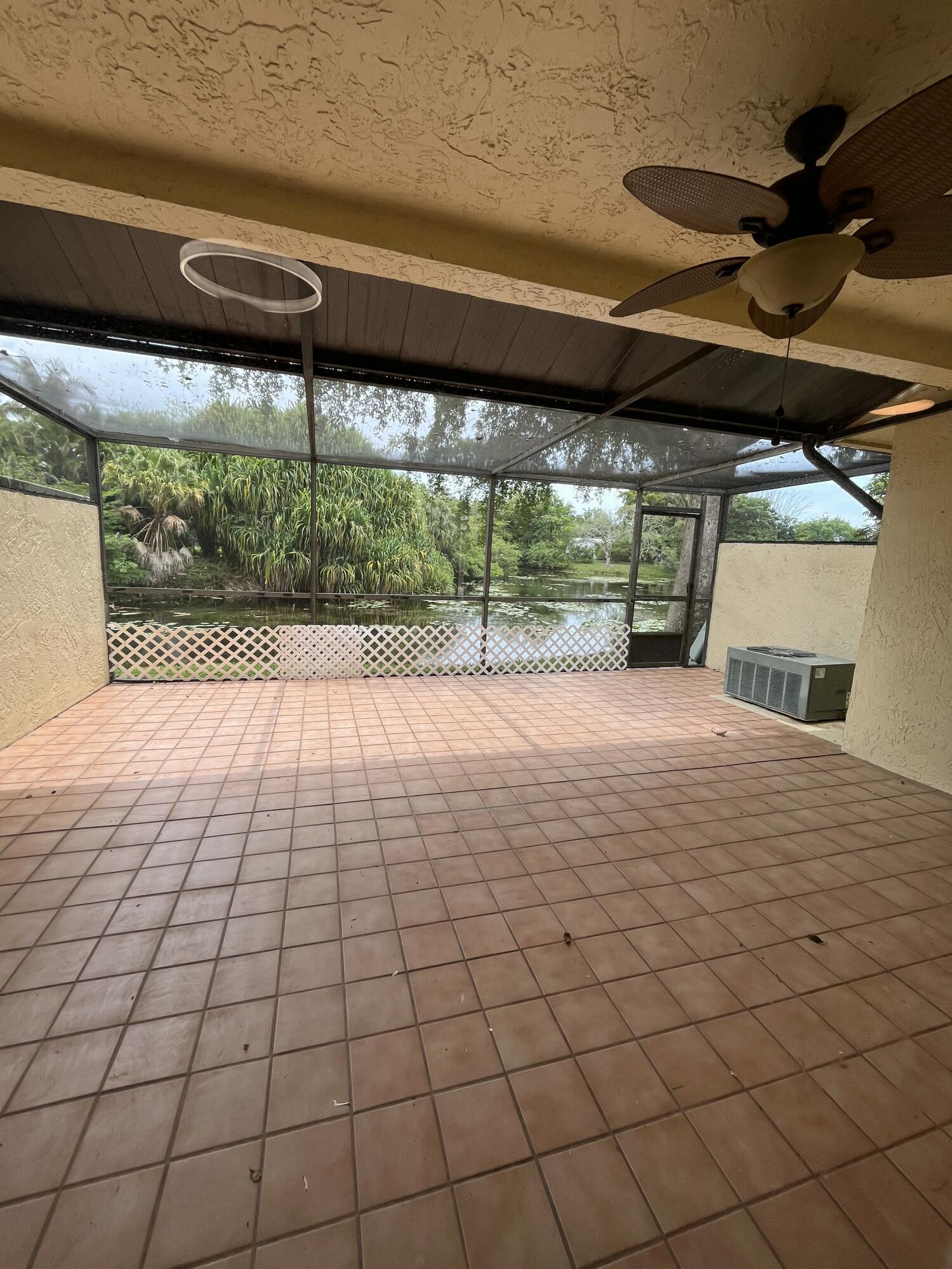 4305 Coral Springs Drive Unit: 2h