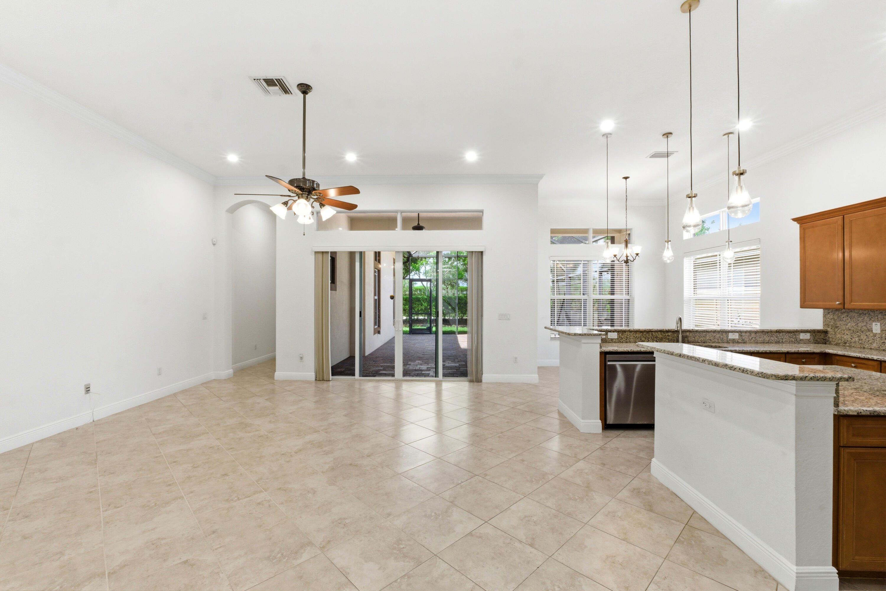 9871 Lakeview Lane