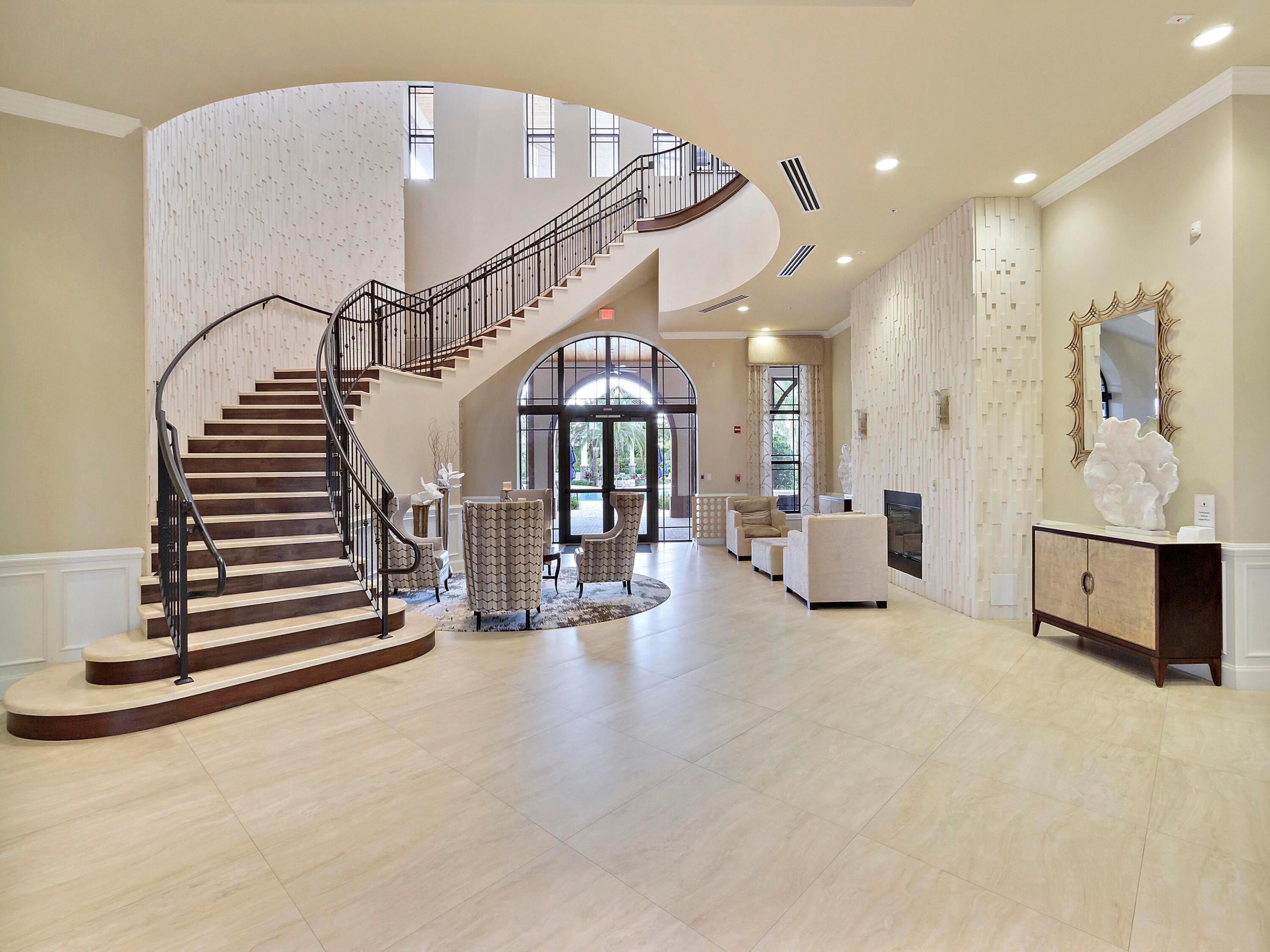 9871 Lakeview Lane