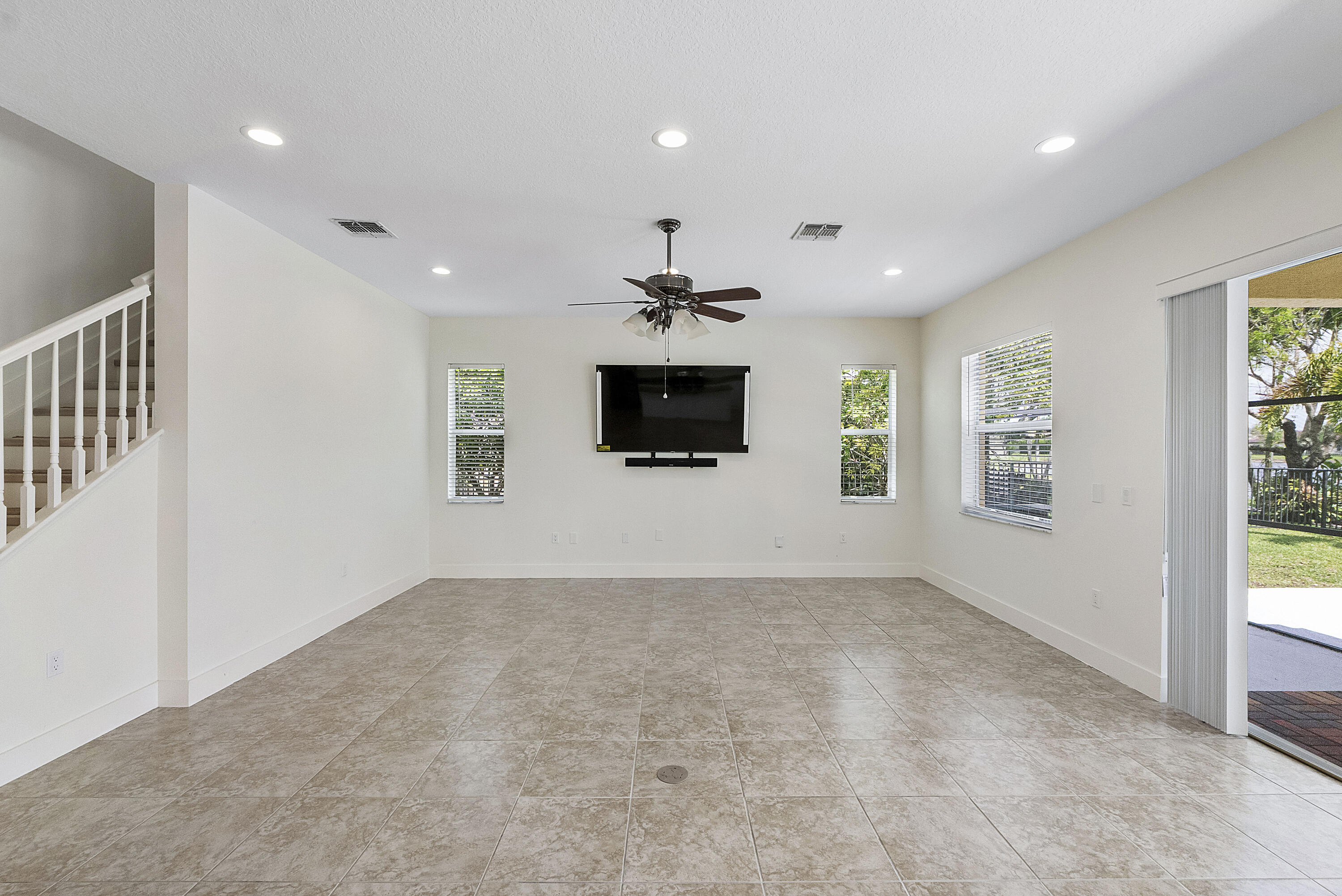 2392 Bellarosa Circle