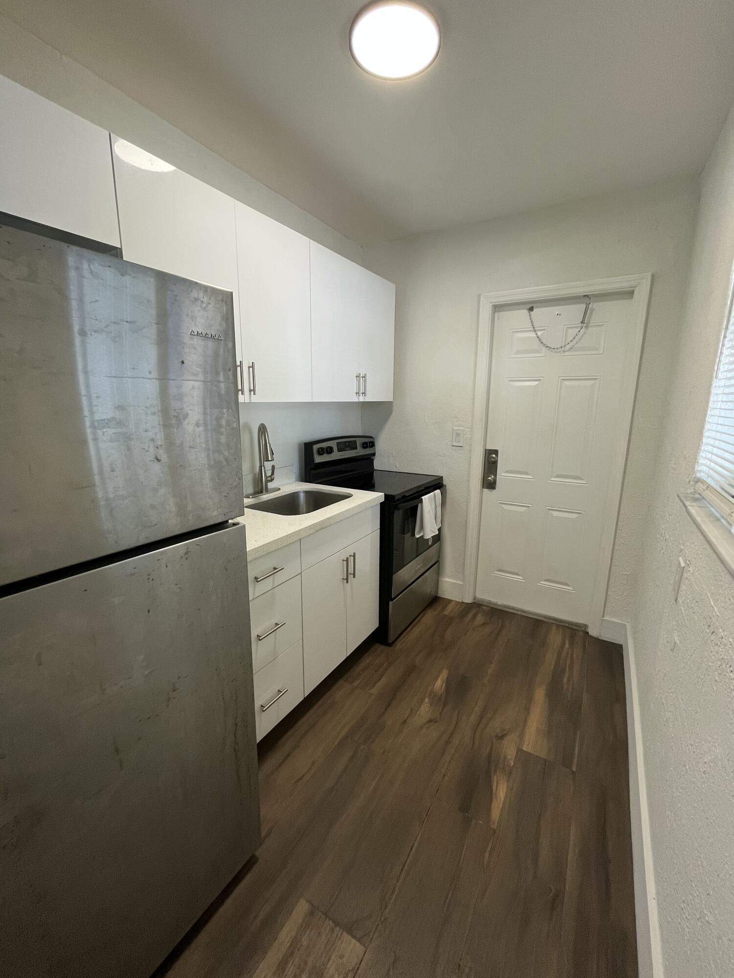 2300 NW 6th Street 2