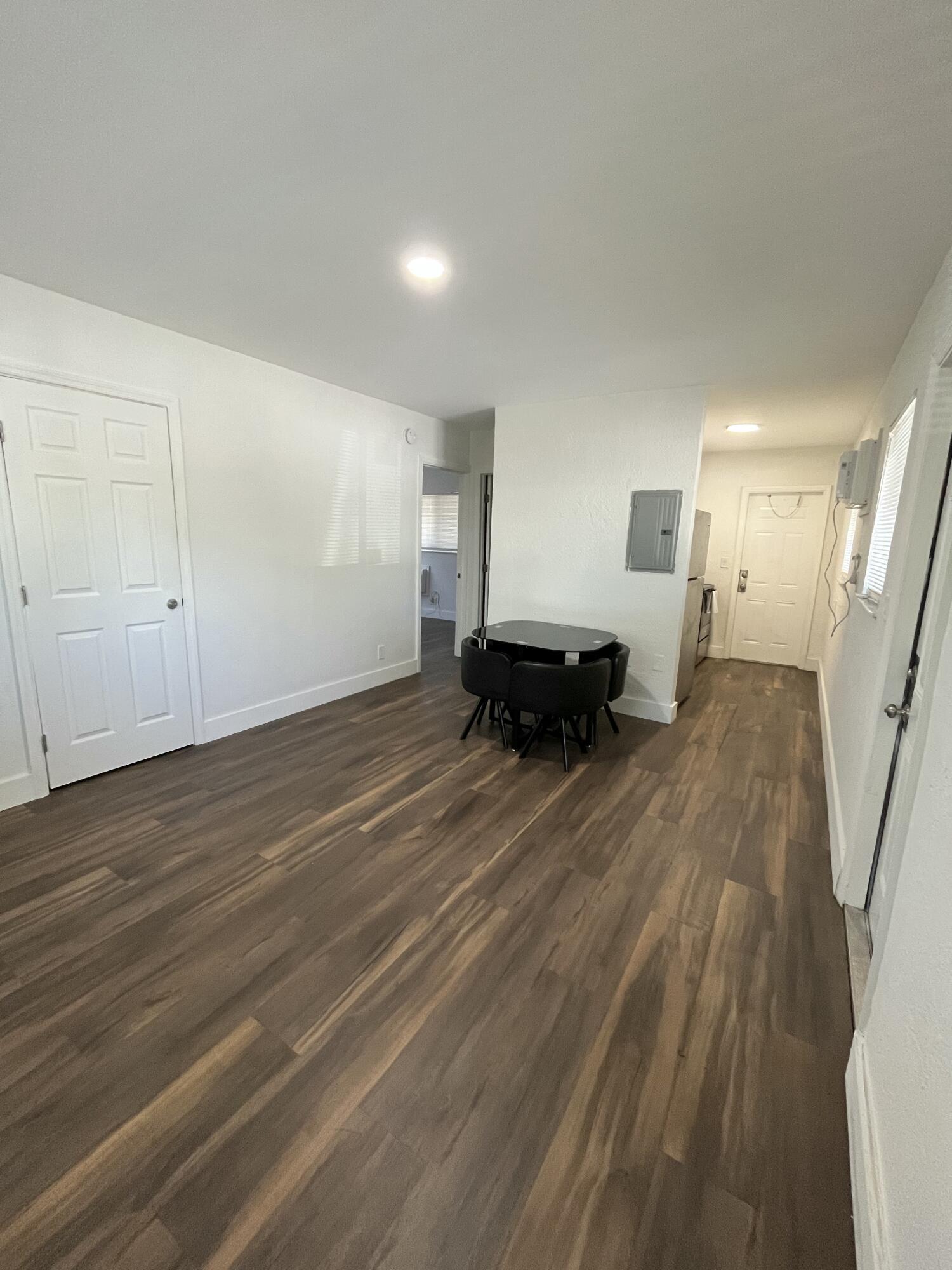 2300 NW 6th Street 2