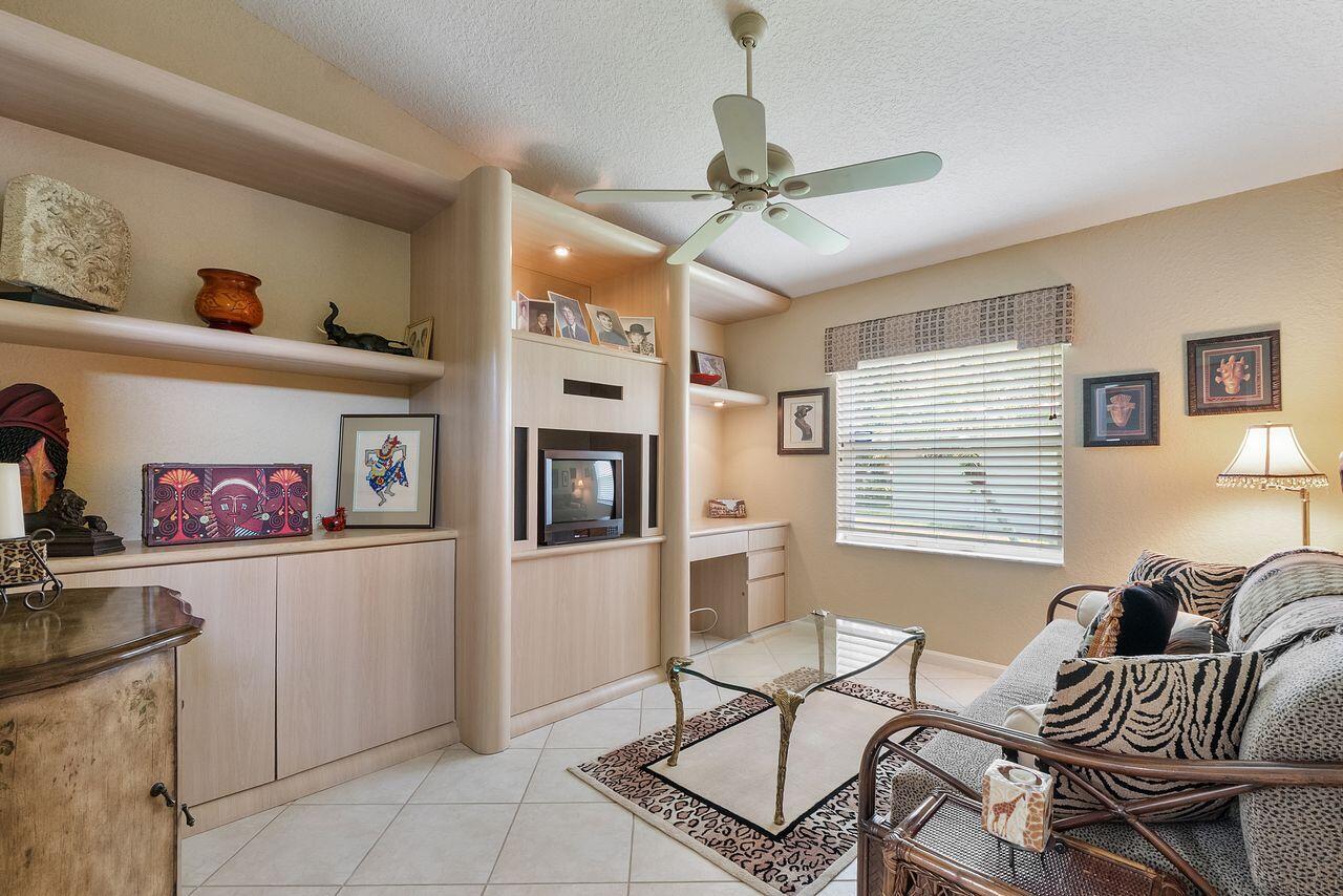 6643 Sherbrook Drive