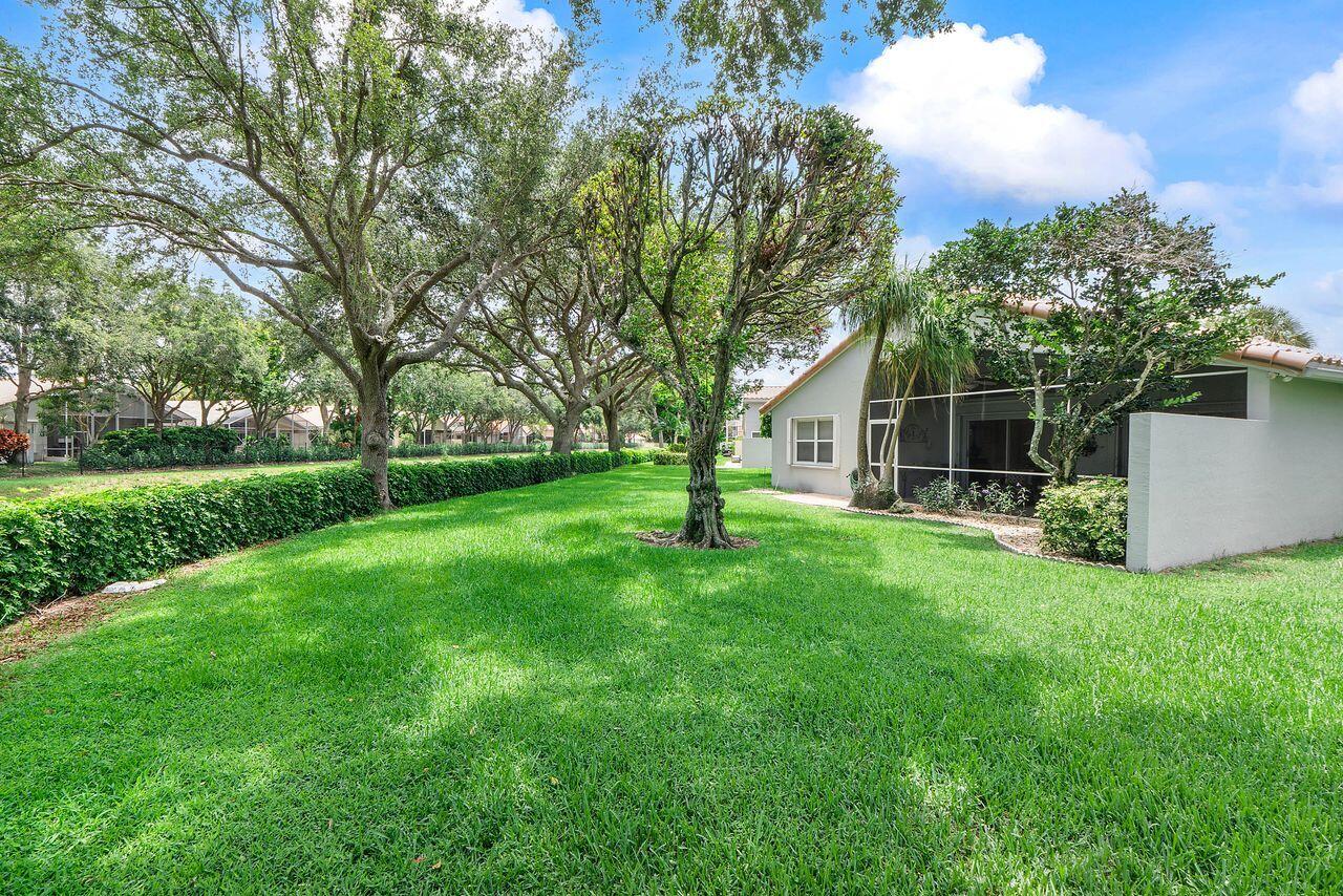 6643 Sherbrook Drive
