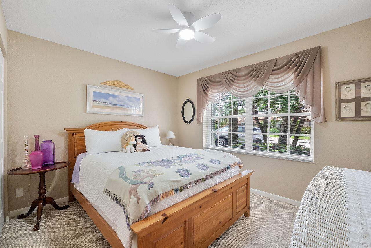 6643 Sherbrook Drive