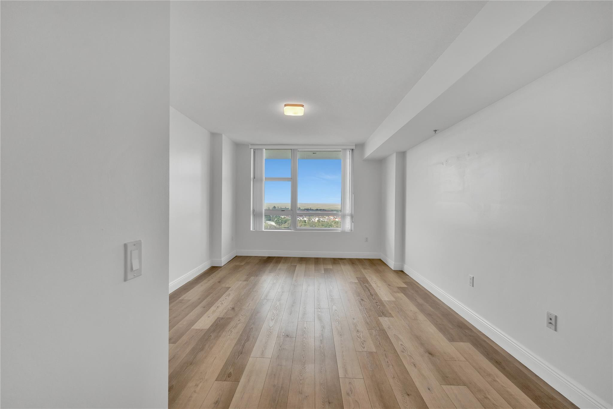 2681 N Flamingo Road 1805S