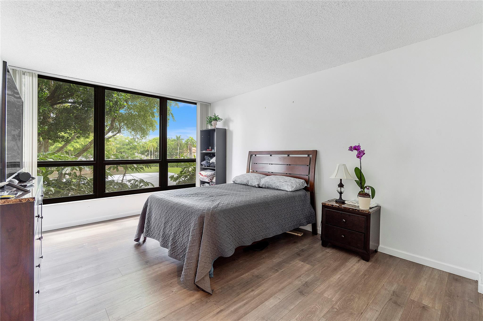 5951 Wellesley Park Drive 306