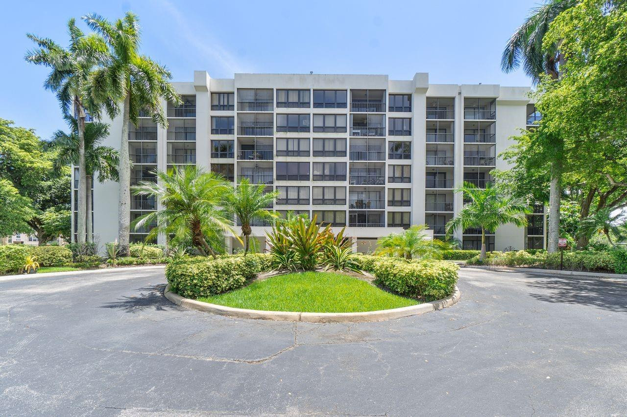 5951 Wellesley Park Drive 306