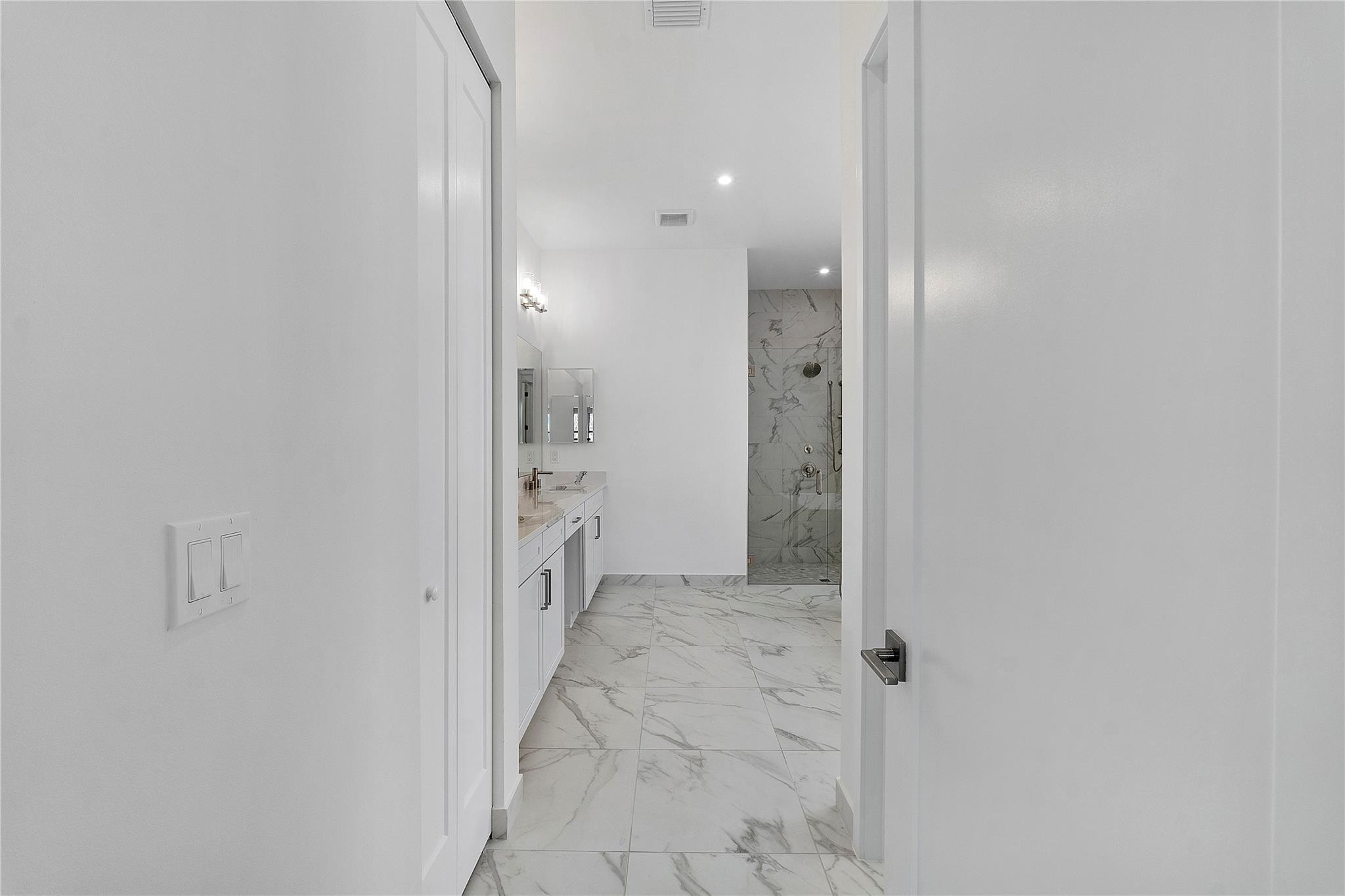 12466 Solana Bay Circle