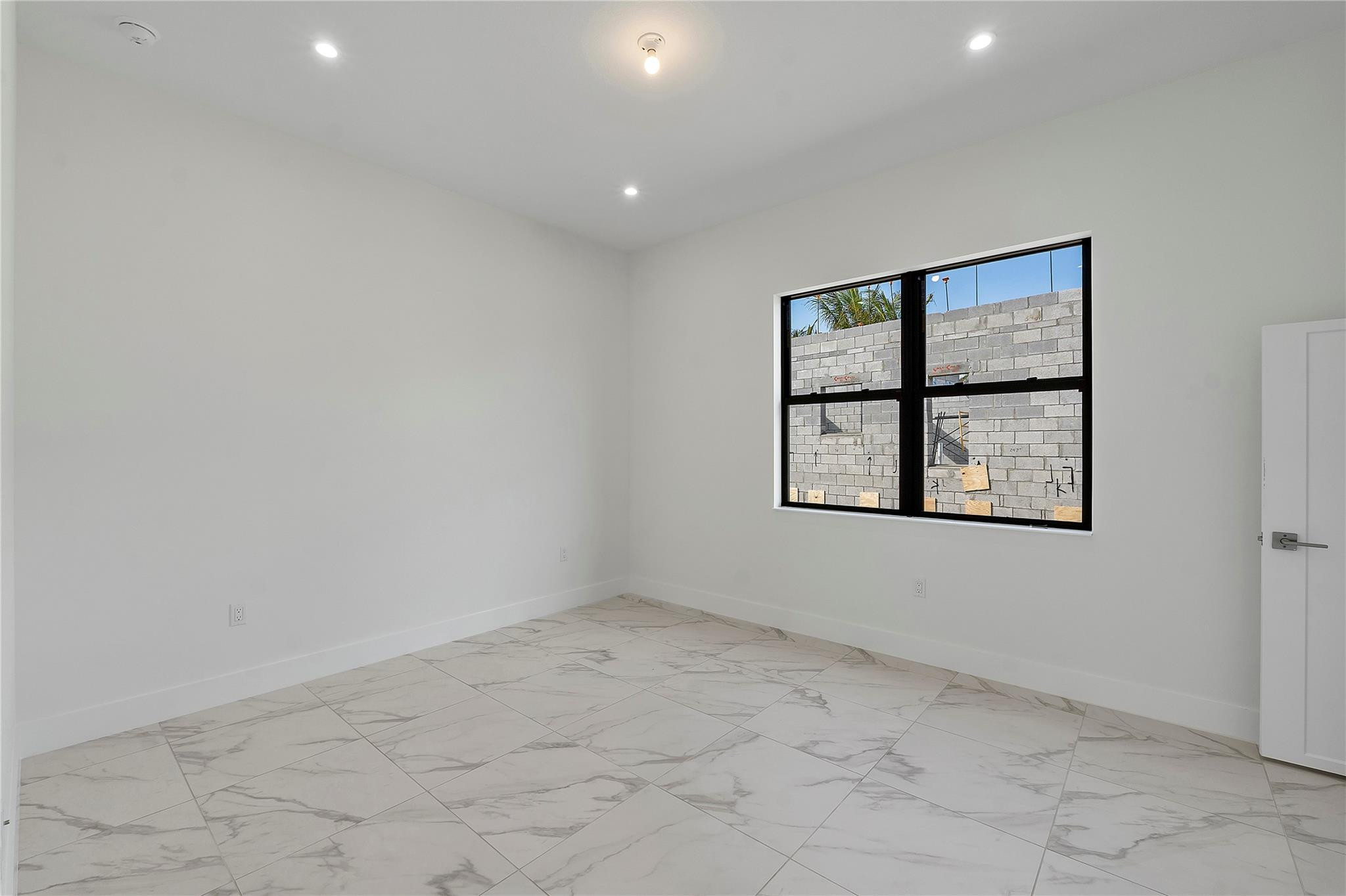 12466 Solana Bay Circle