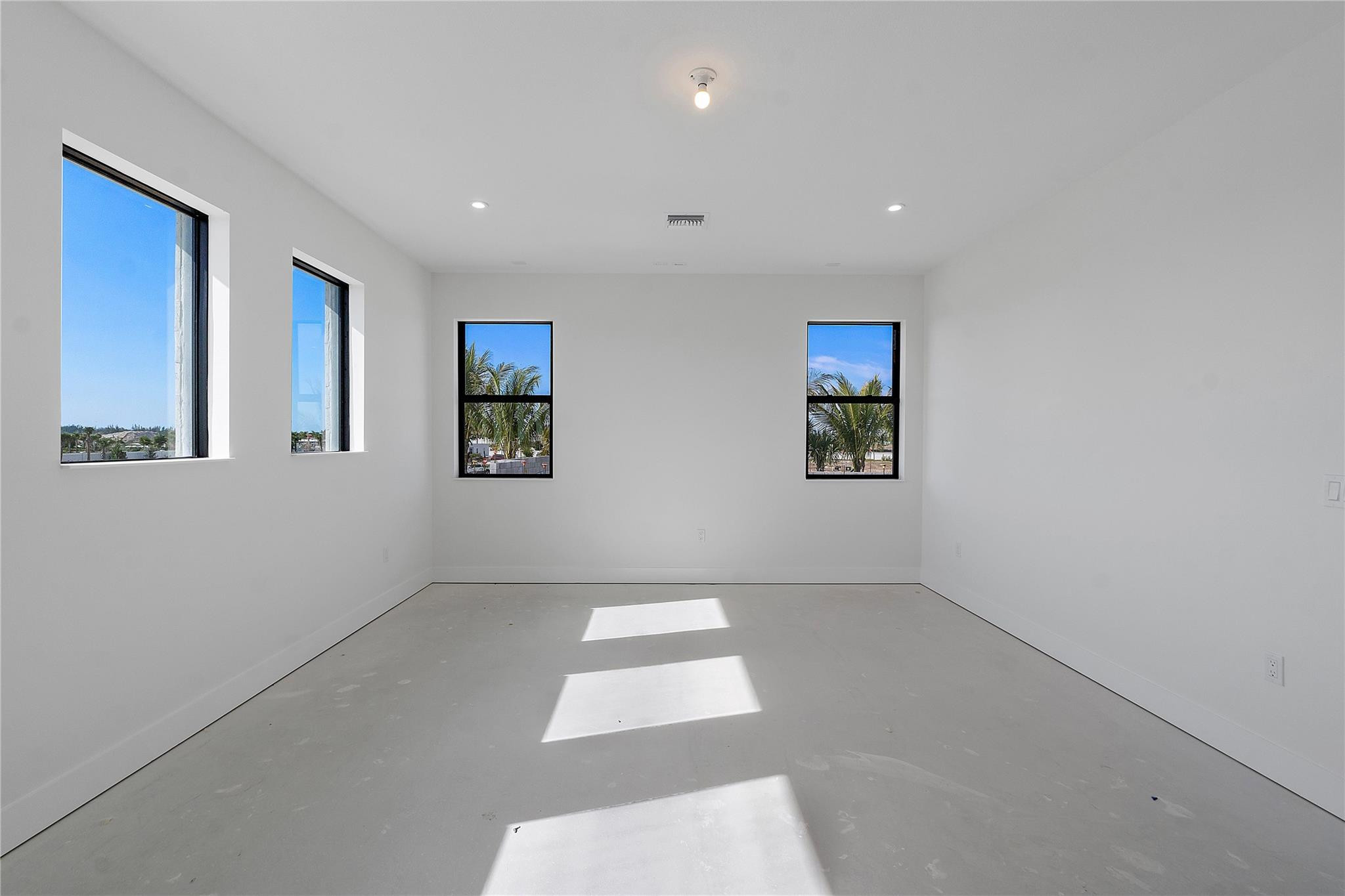 12466 Solana Bay Circle
