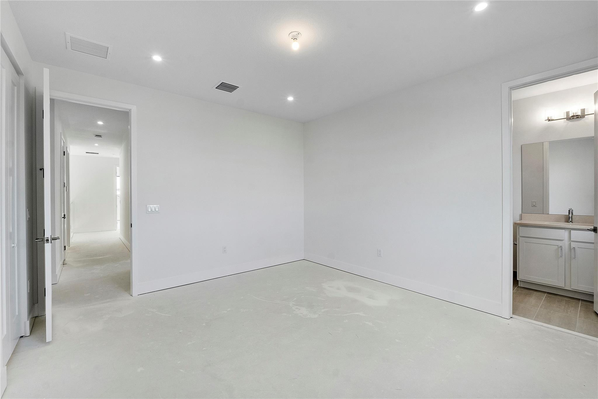 12466 Solana Bay Circle