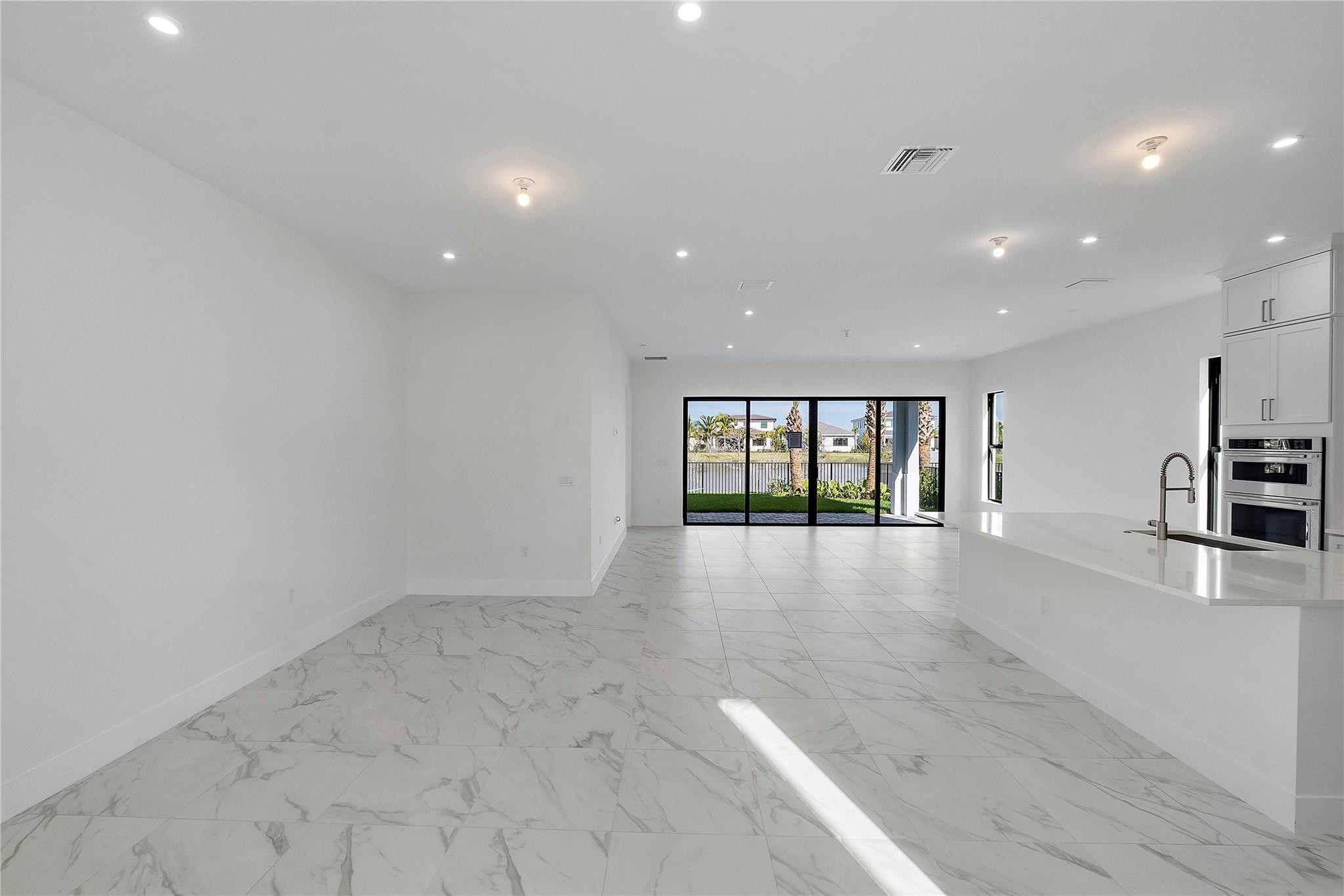12466 Solana Bay Circle