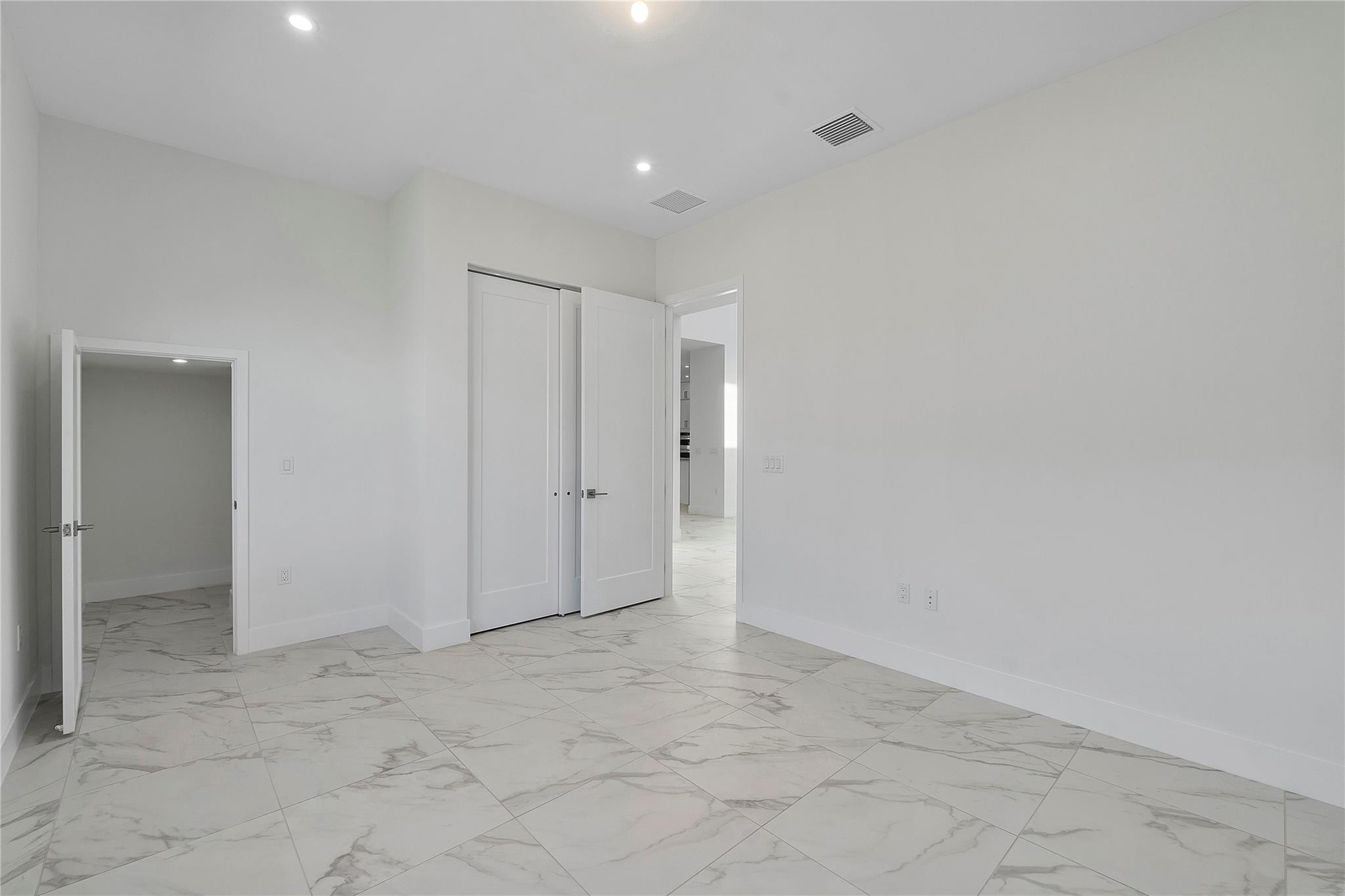 12466 Solana Bay Circle