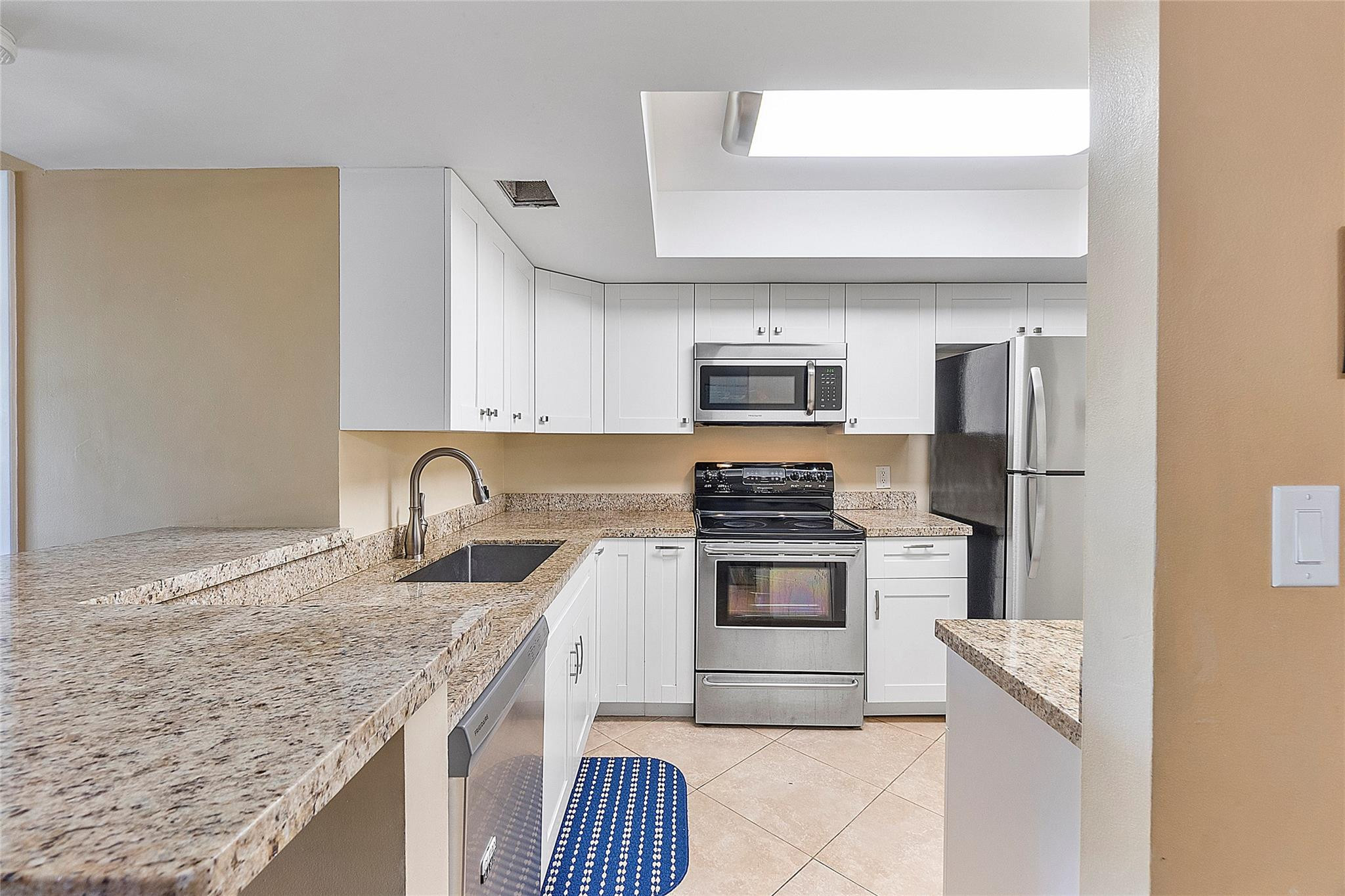 5530 NW 44th Street 215 C