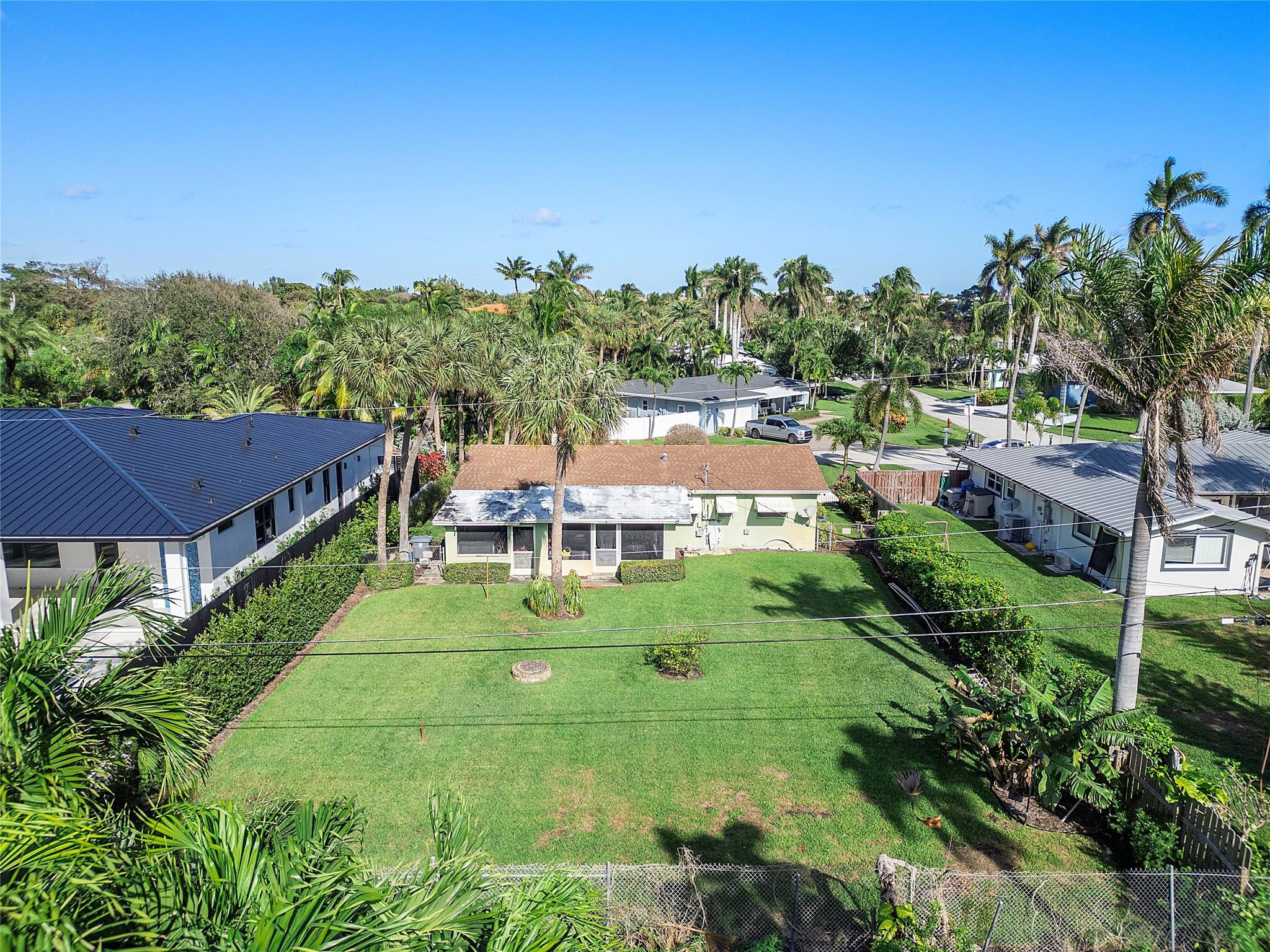 908 Roberts Road
