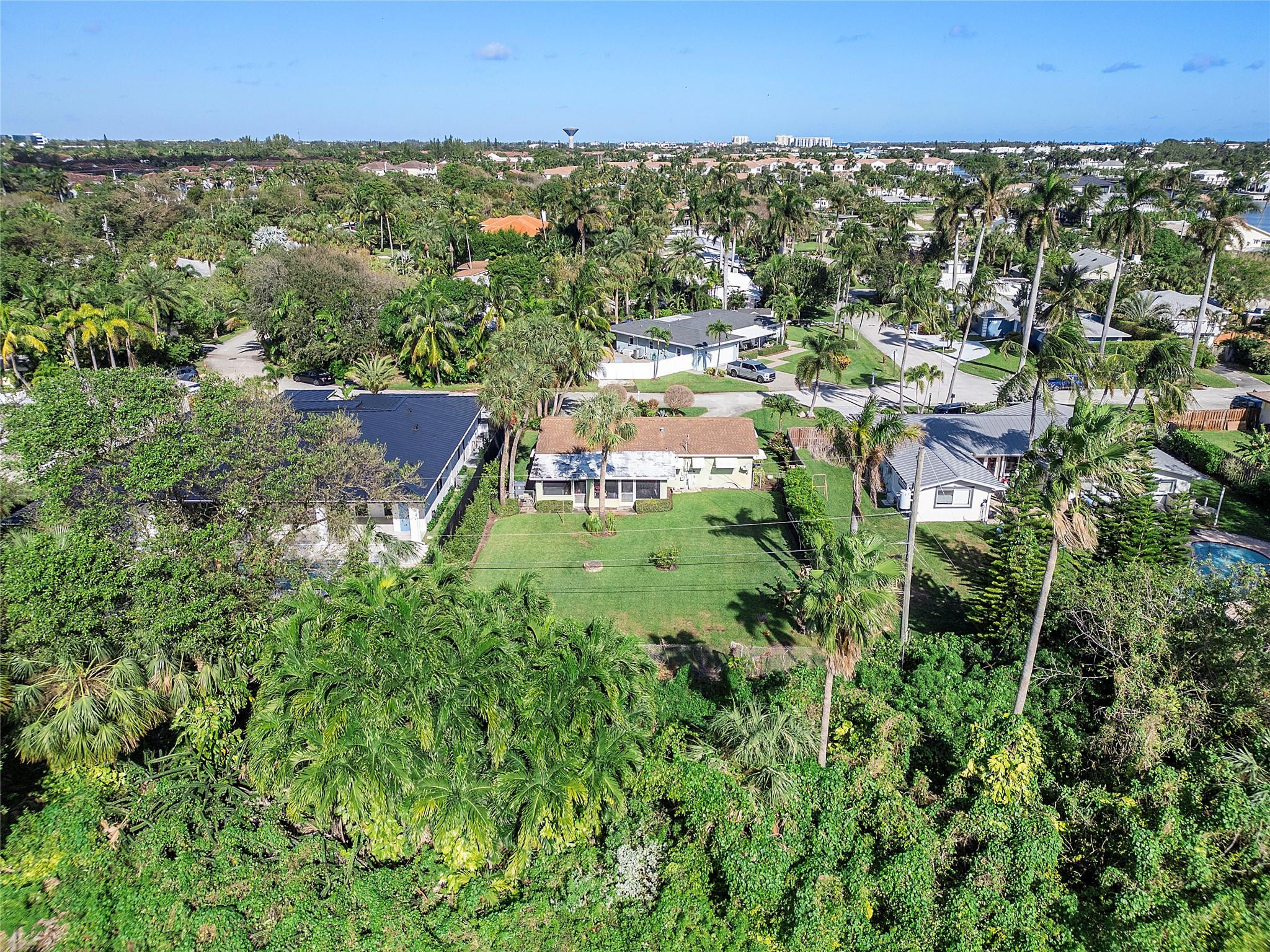 908 Roberts Road