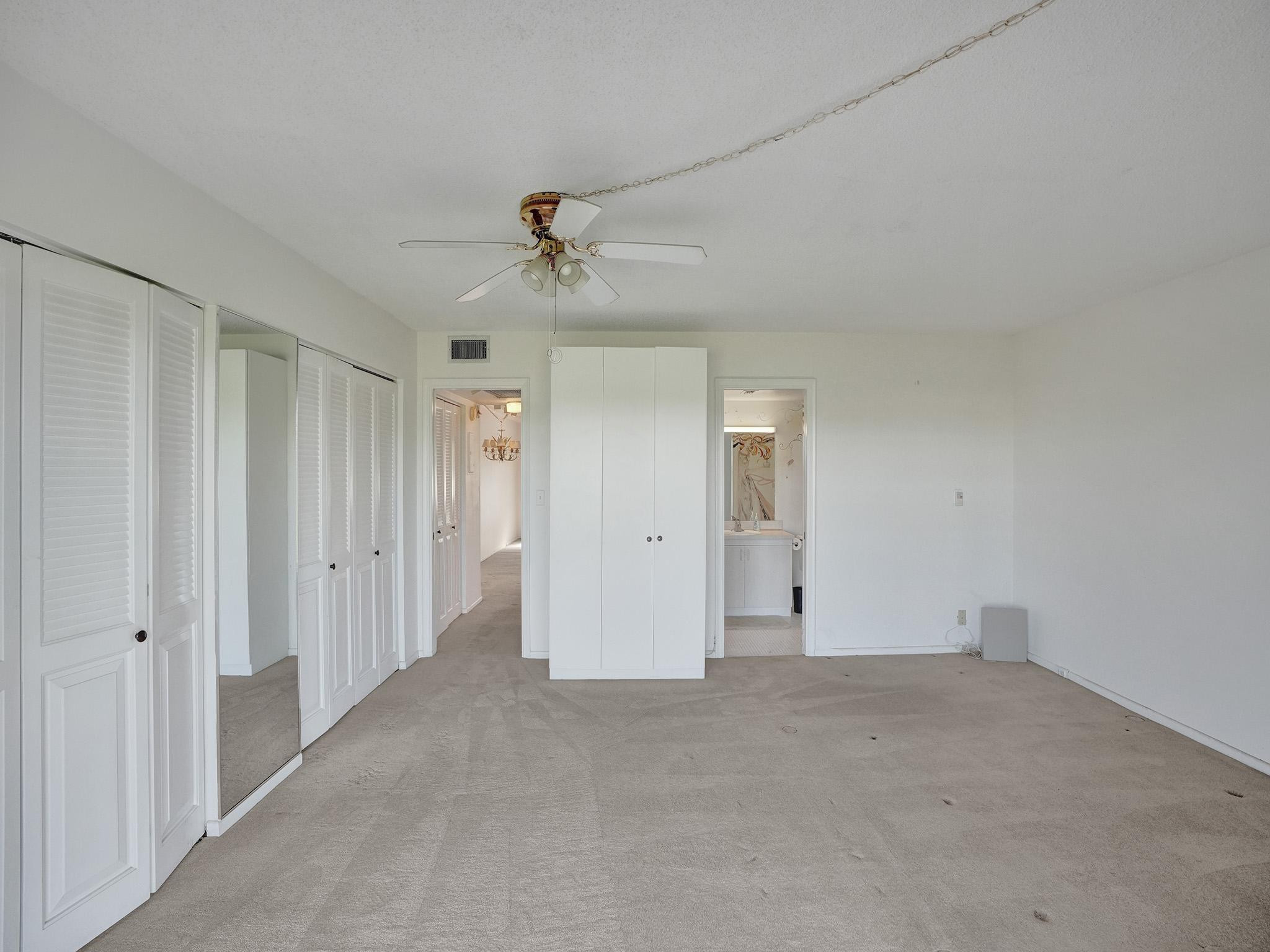 2801 Victoria Way F2