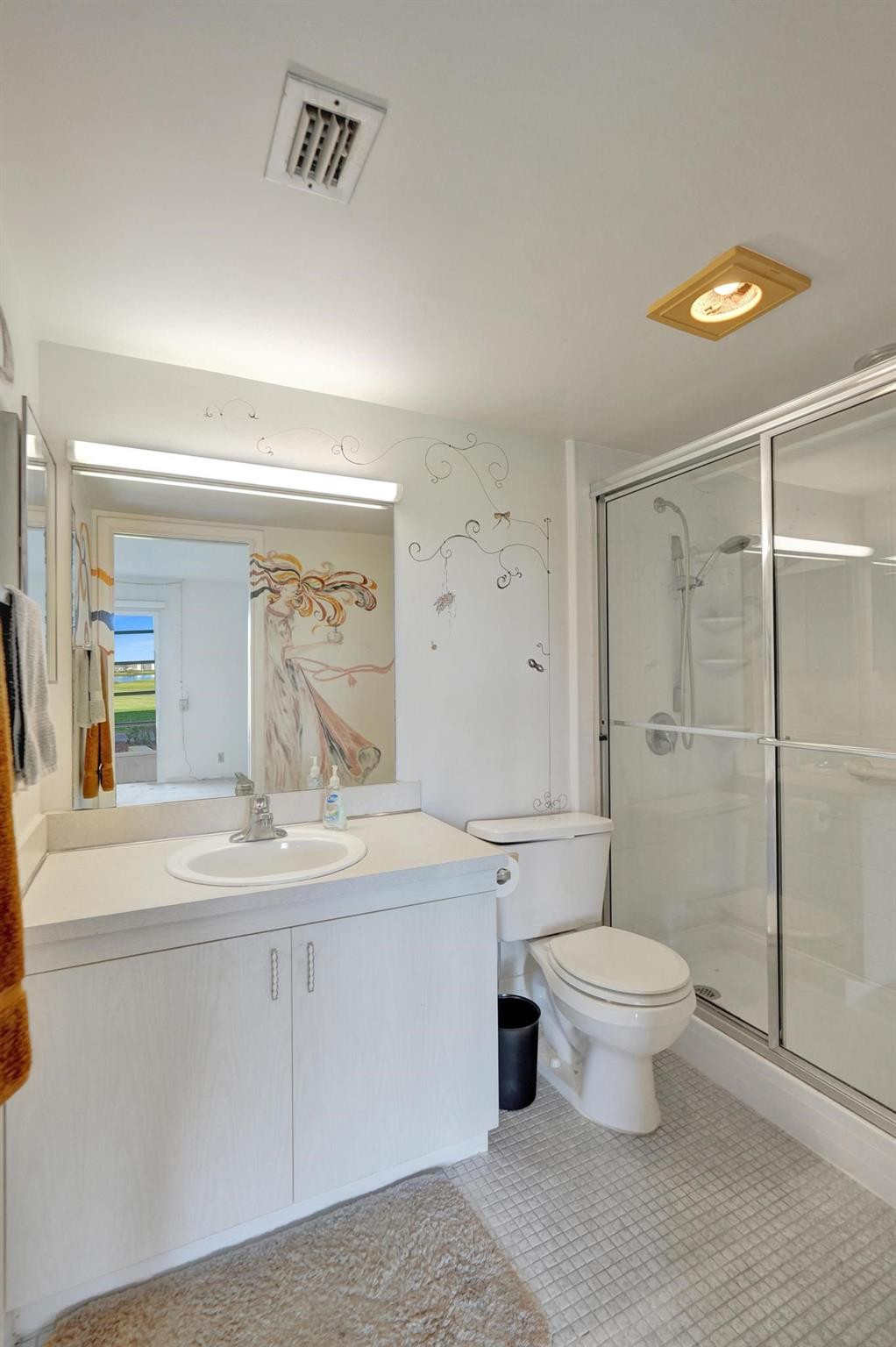 2801 Victoria Way F2