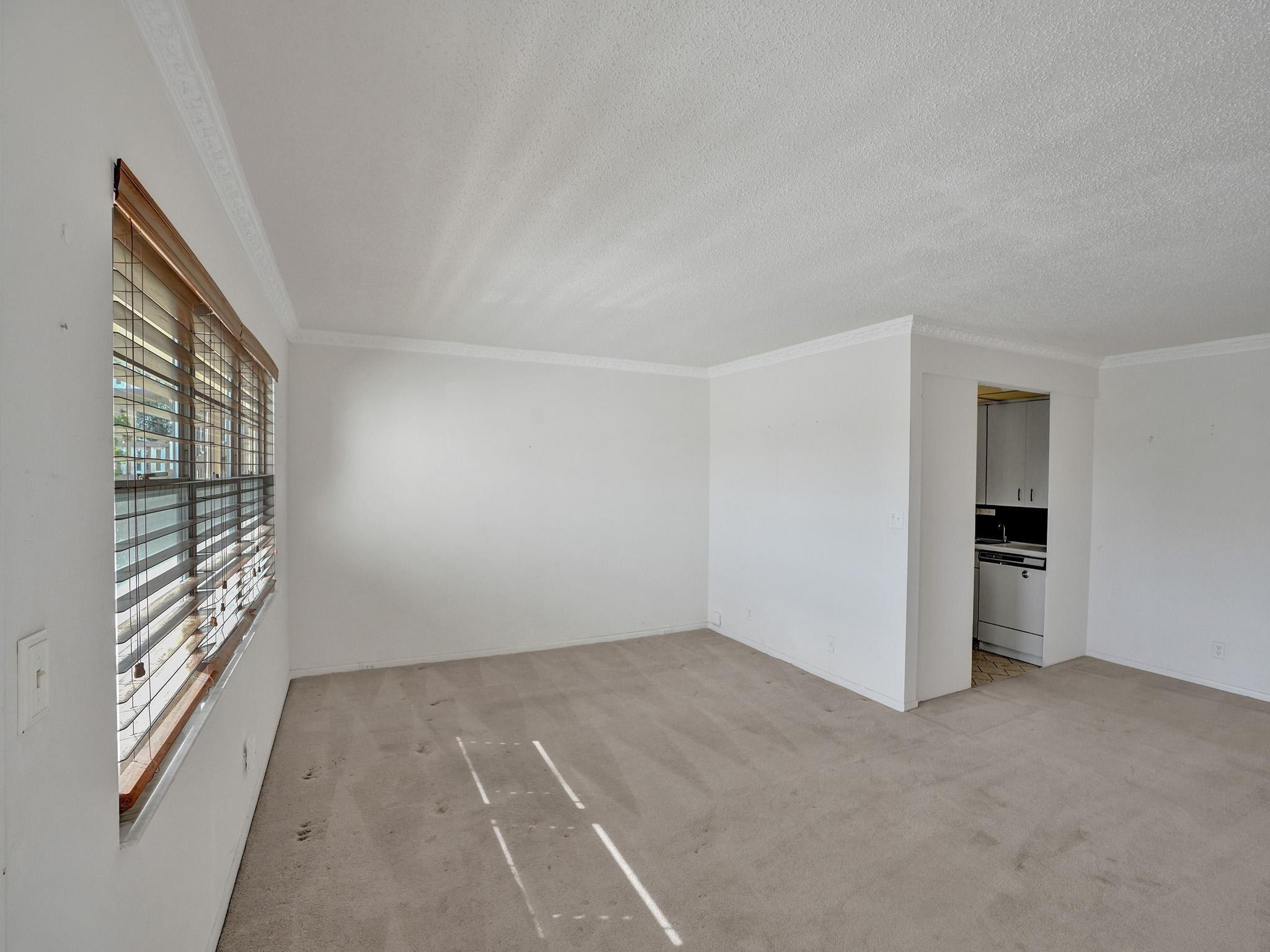 2801 Victoria Way F2