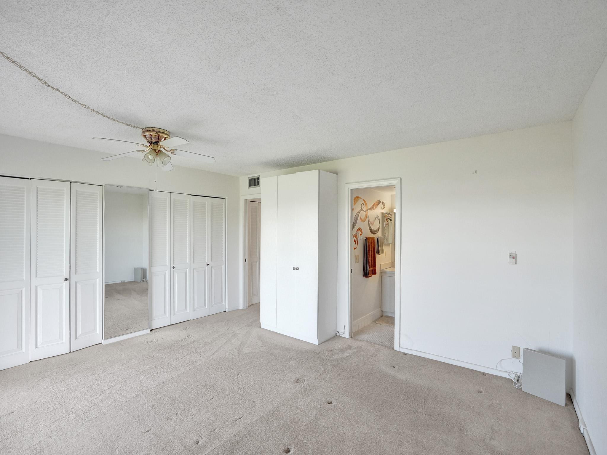 2801 Victoria Way F2