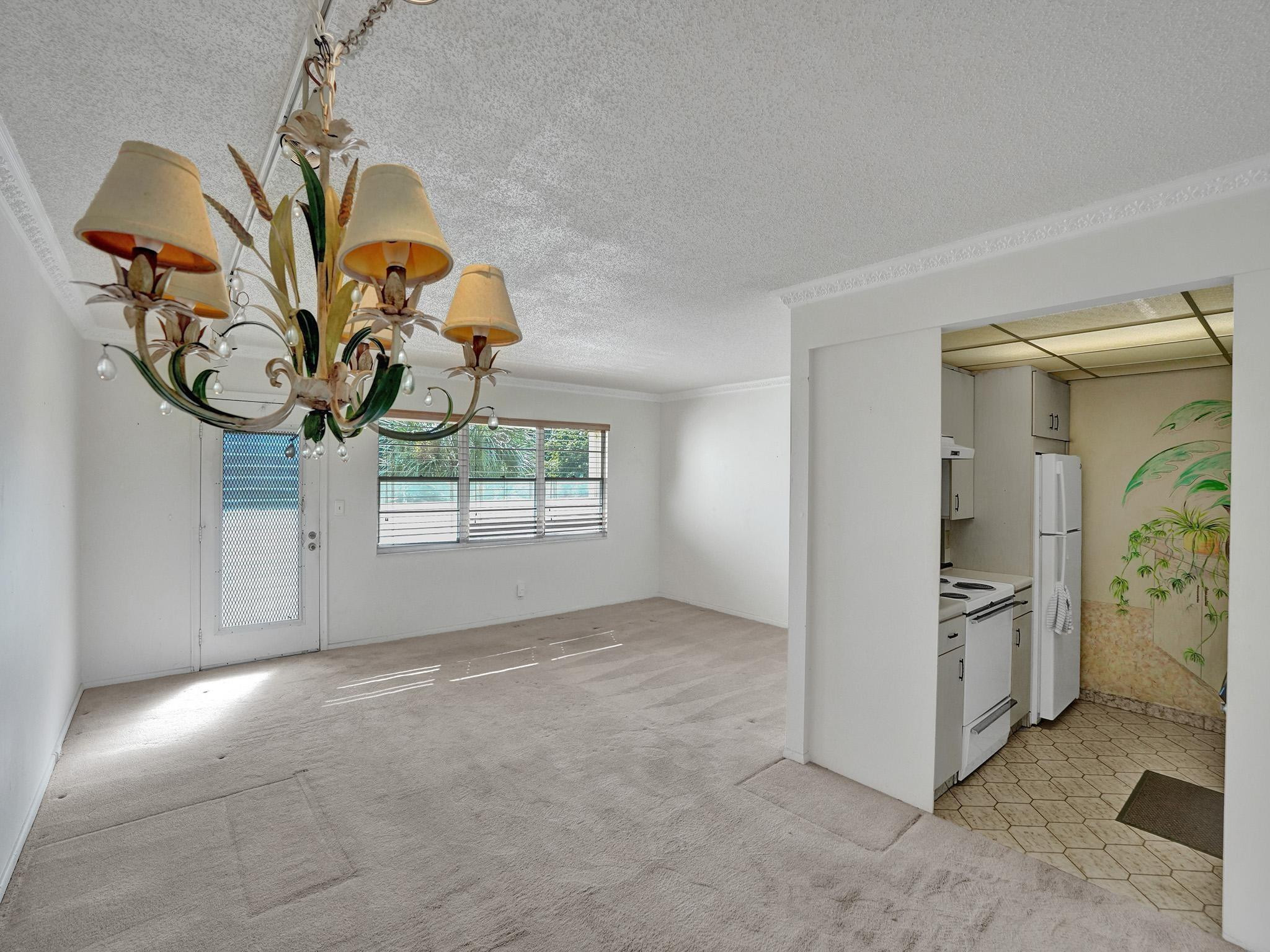 2801 Victoria Way F2