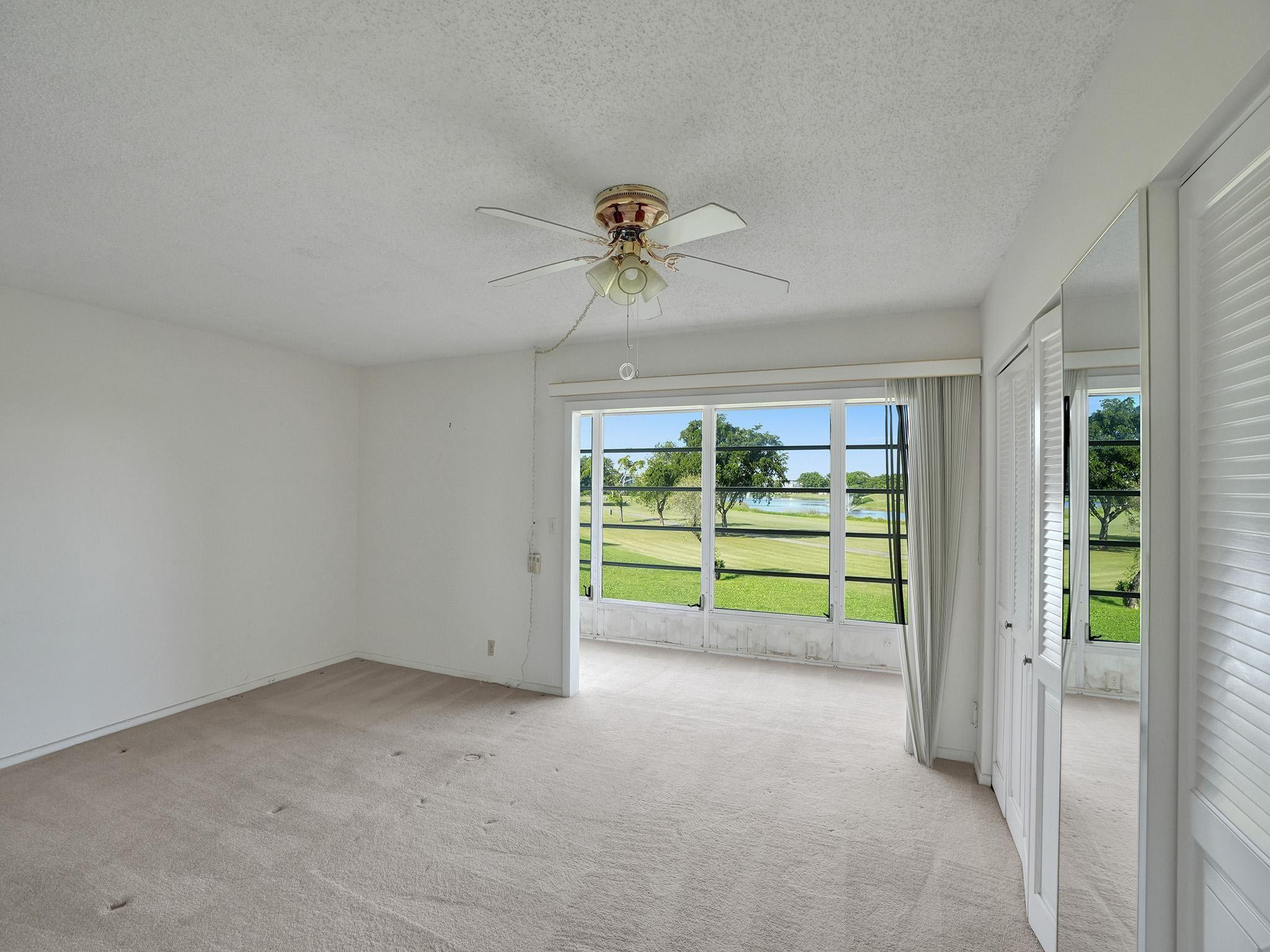 2801 Victoria Way F2