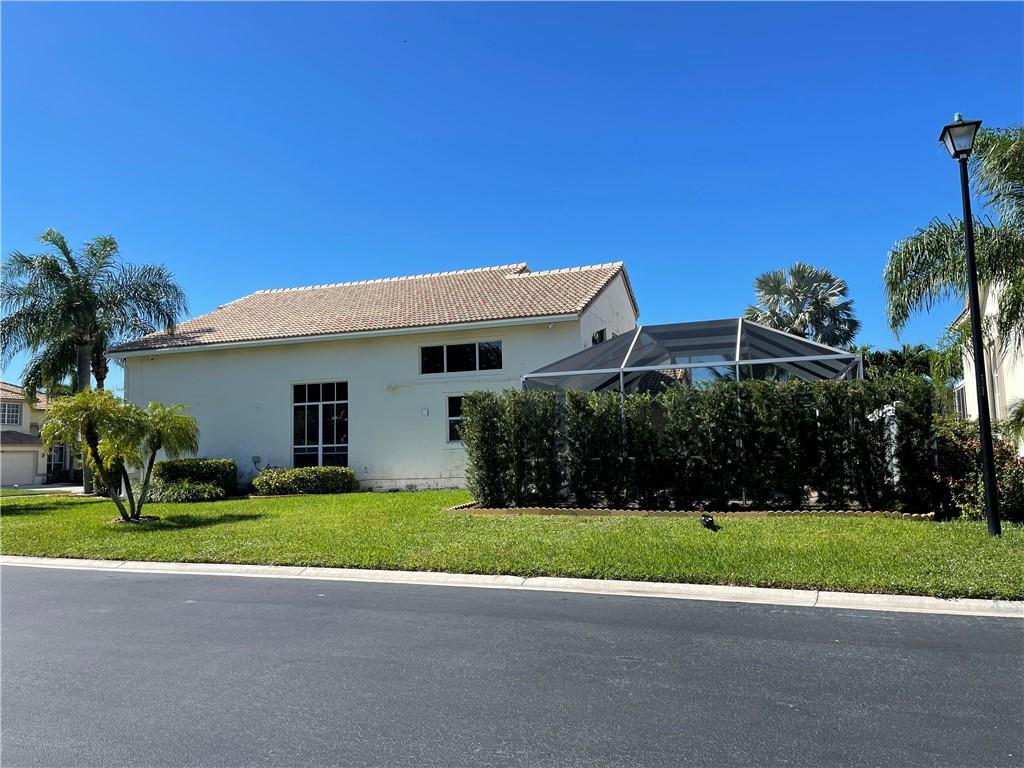 7722 Colony Lake Drive