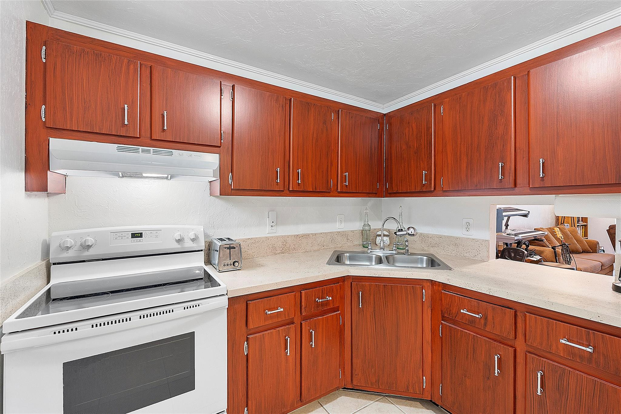 4200 NW 3rd Court 128