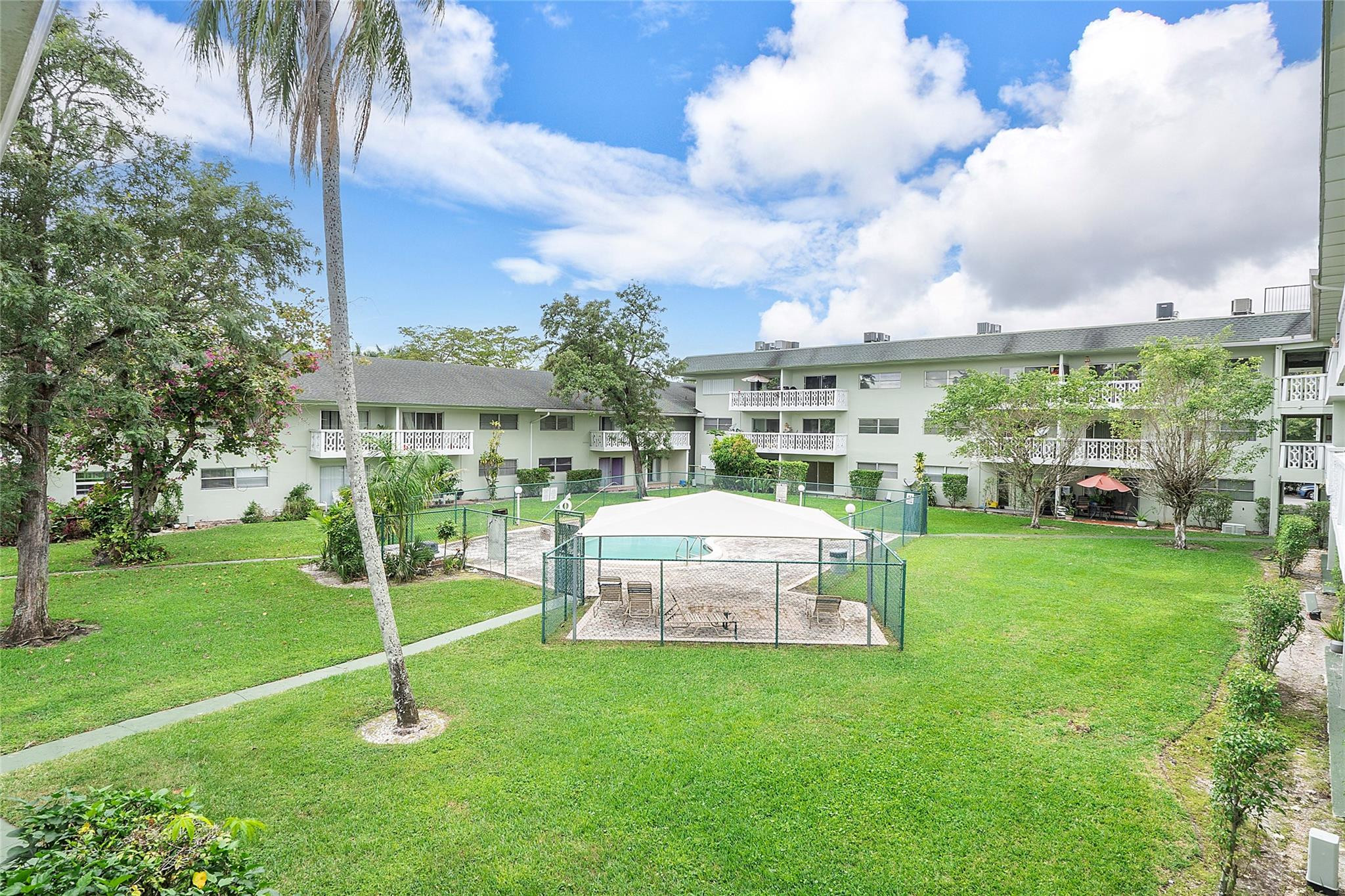 4200 NW 3rd Court 128