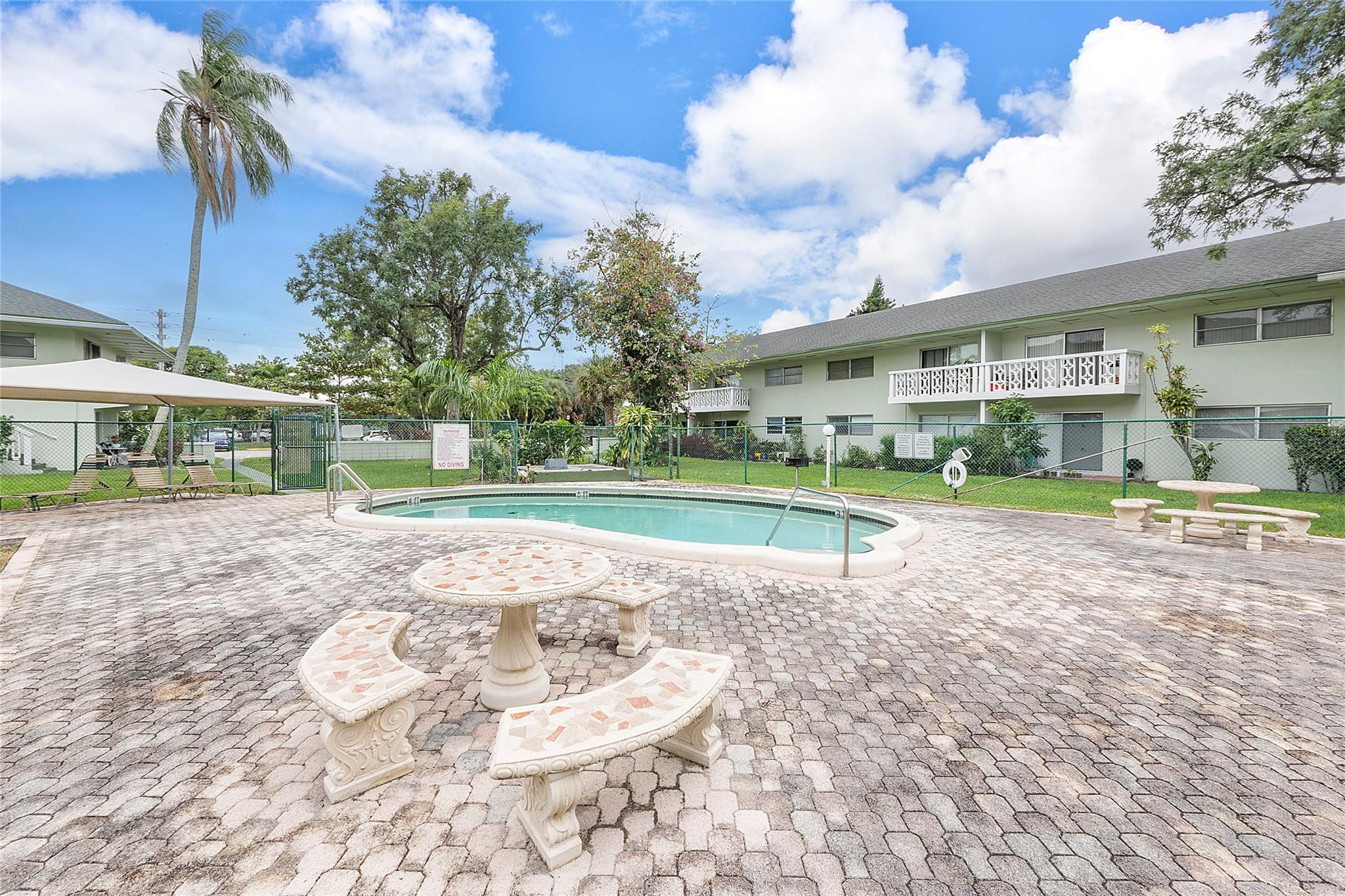 4200 NW 3rd Court 128