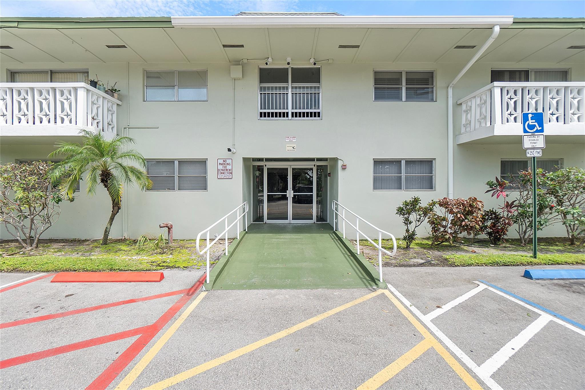 4200 NW 3rd Court 128