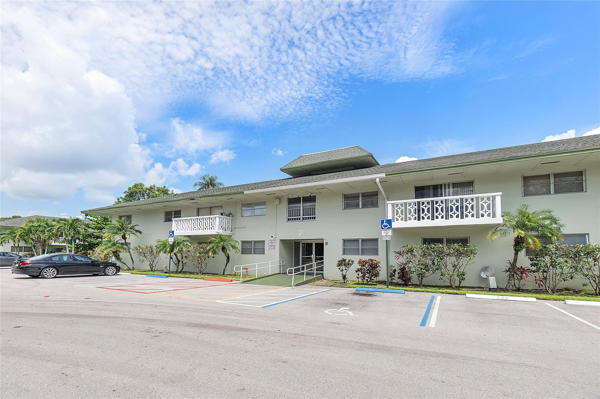 4200 NW 3rd Court 128