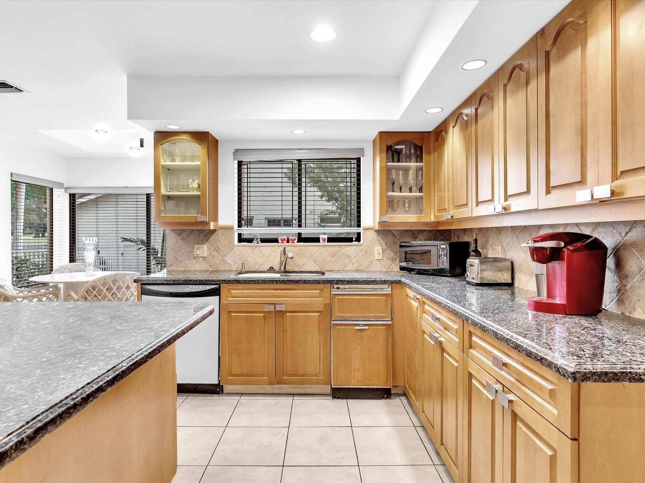 7700 Banyan Terrace