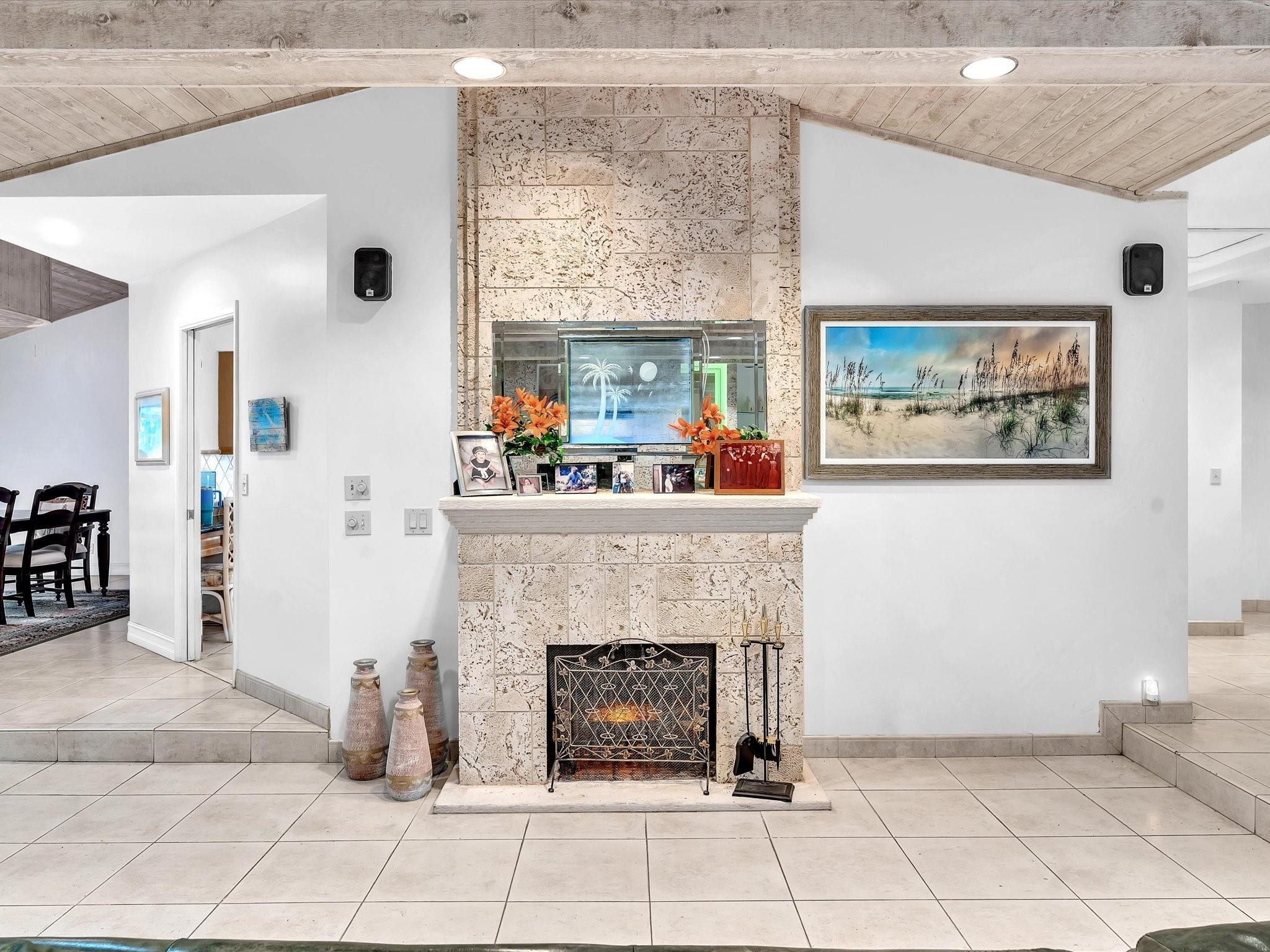 7700 Banyan Terrace