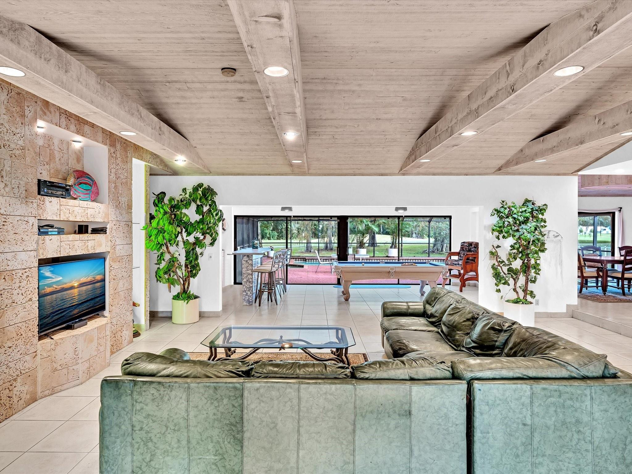 7700 Banyan Terrace
