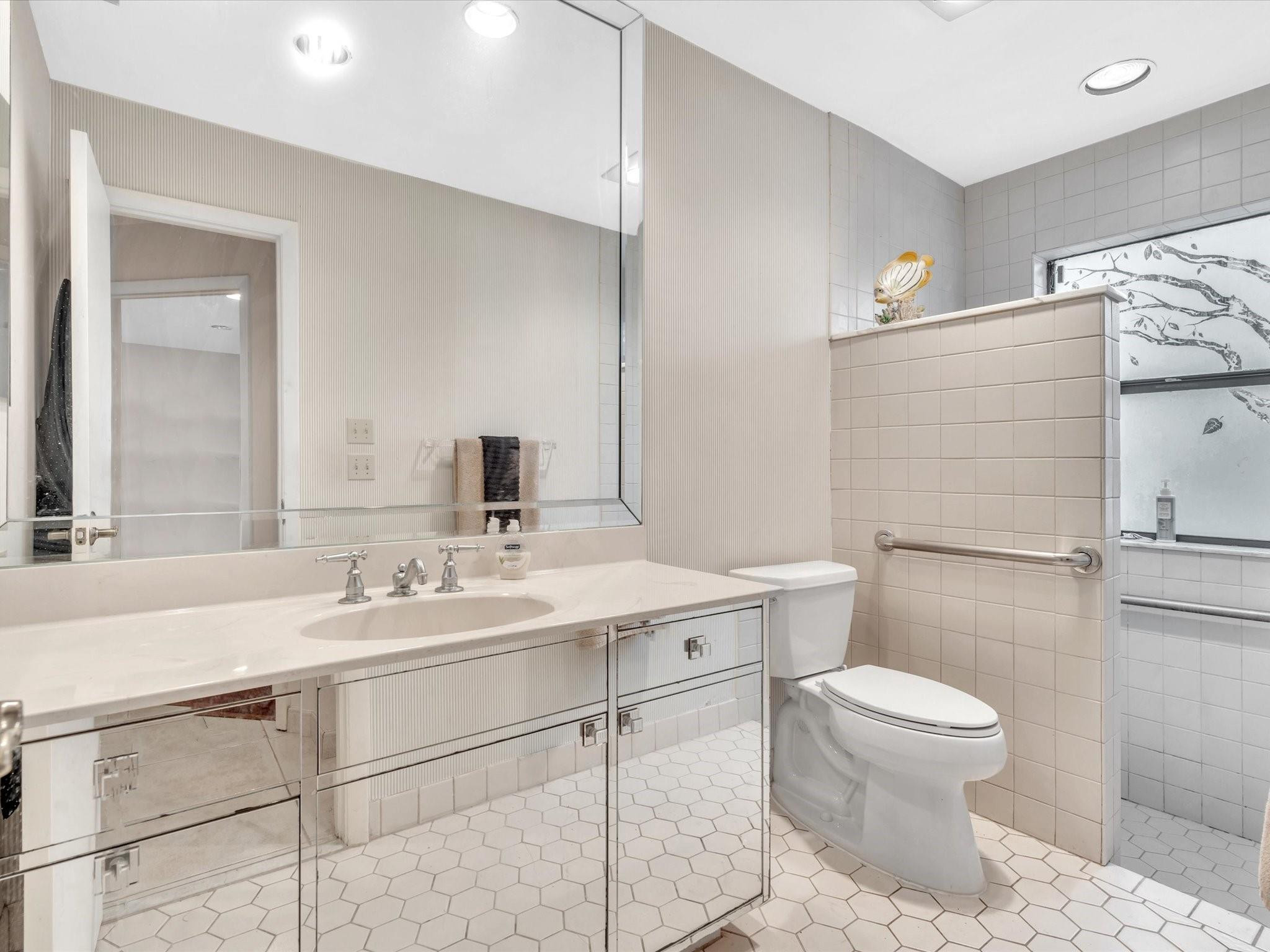 7700 Banyan Terrace