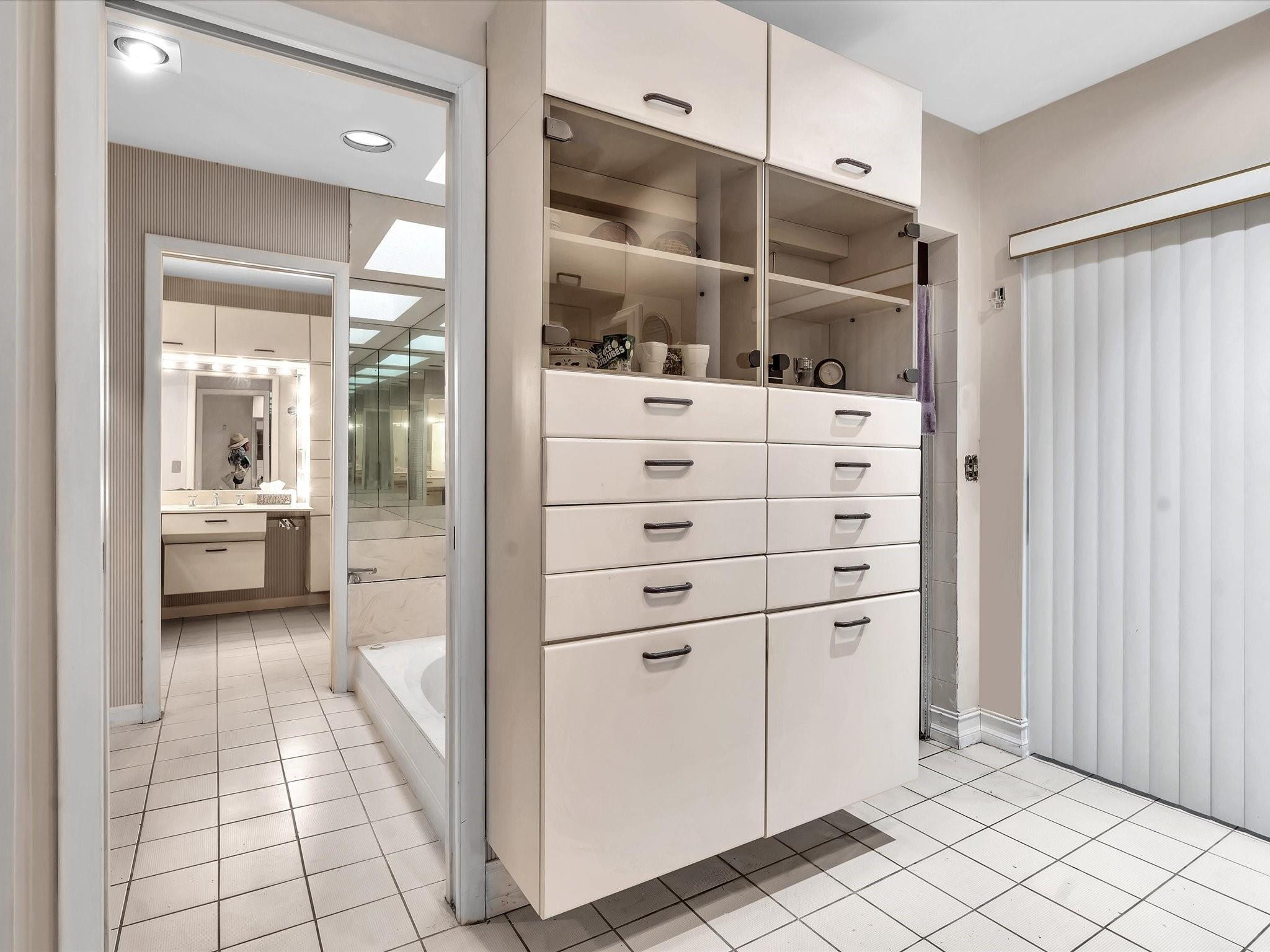 7700 Banyan Terrace