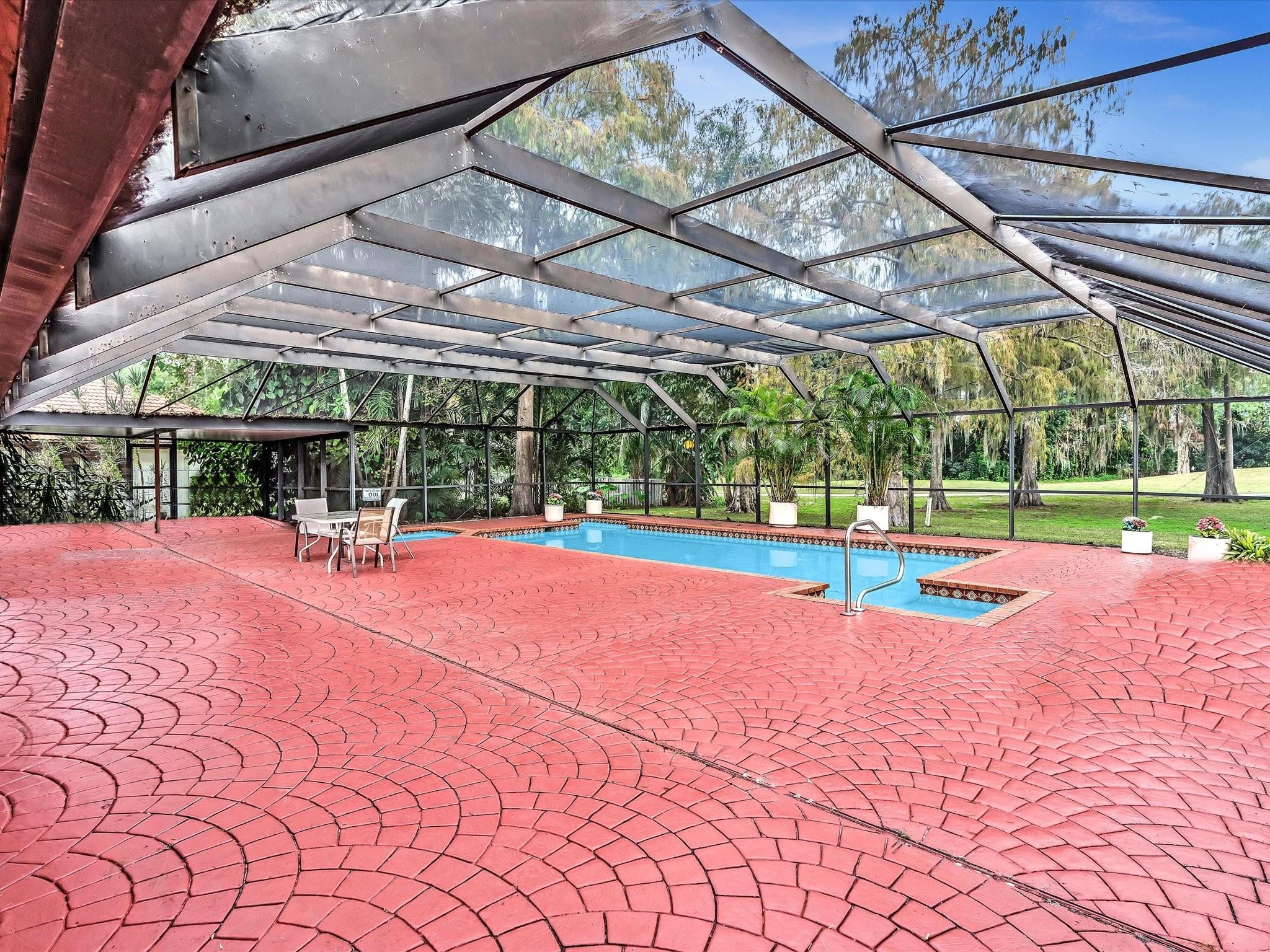 7700 Banyan Terrace