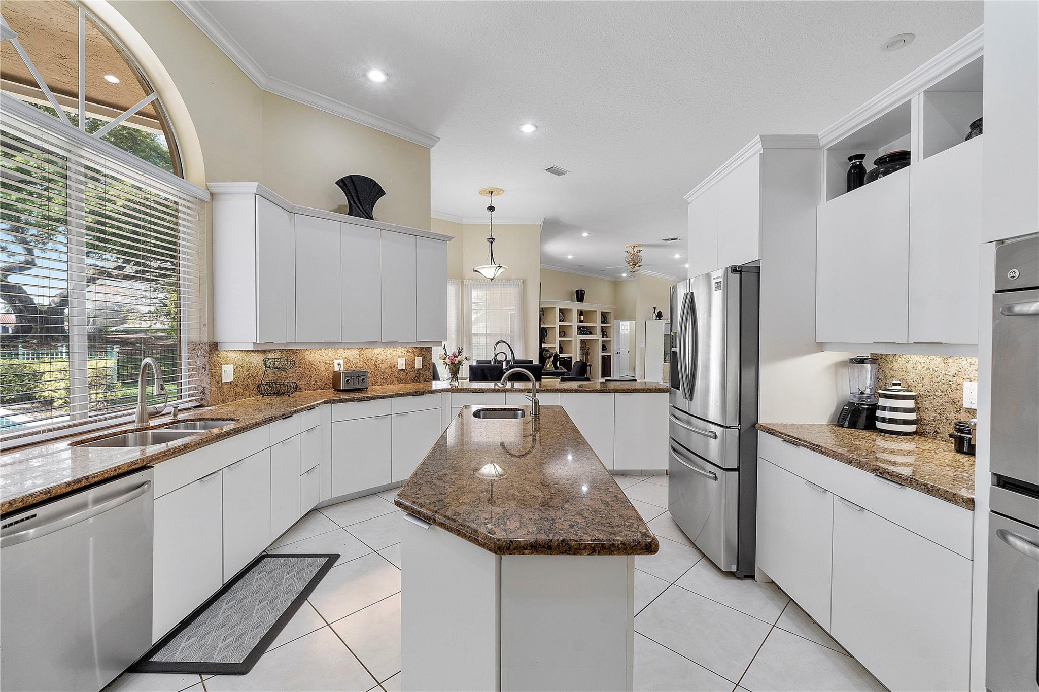 1790 NW 124th Way