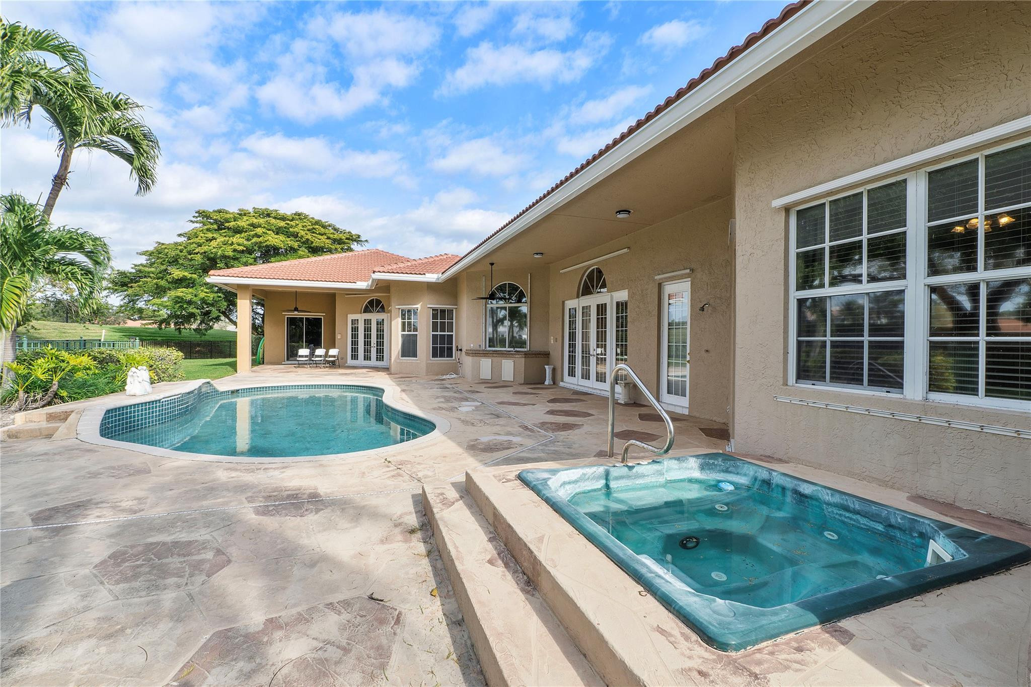 1790 NW 124th Way