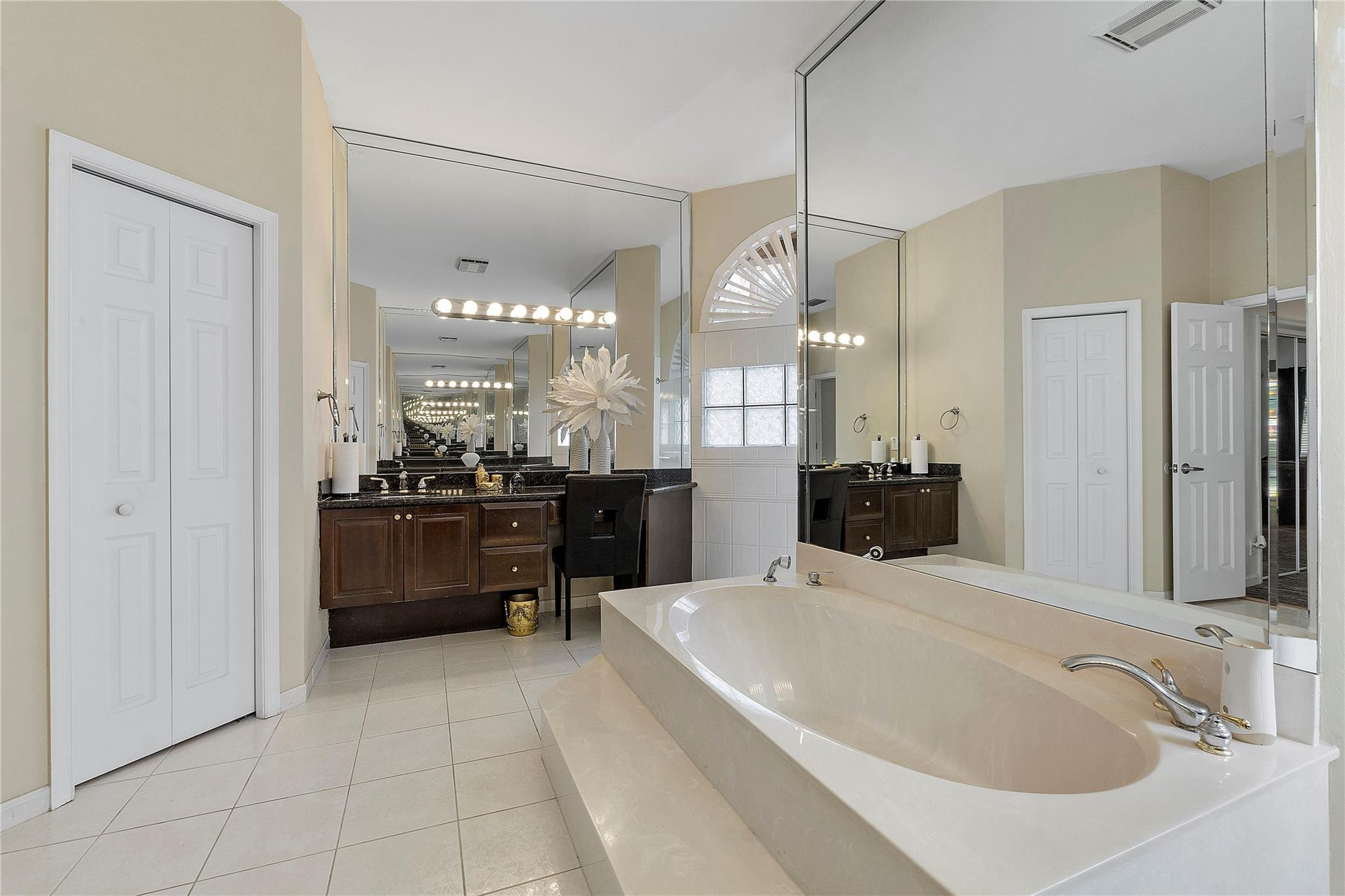 1790 NW 124th Way