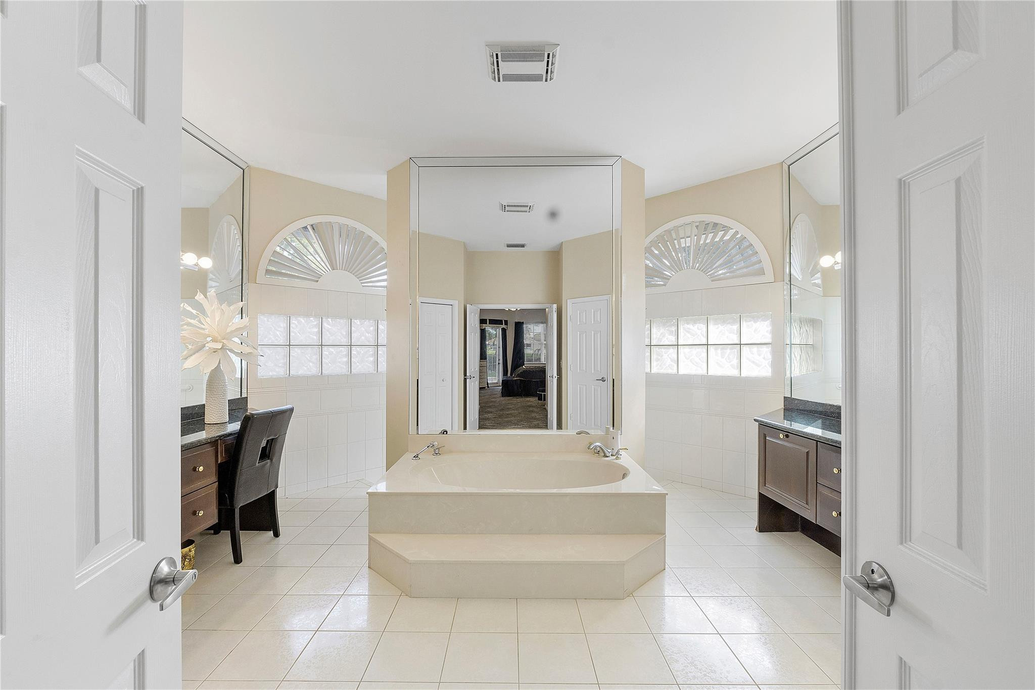 1790 NW 124th Way