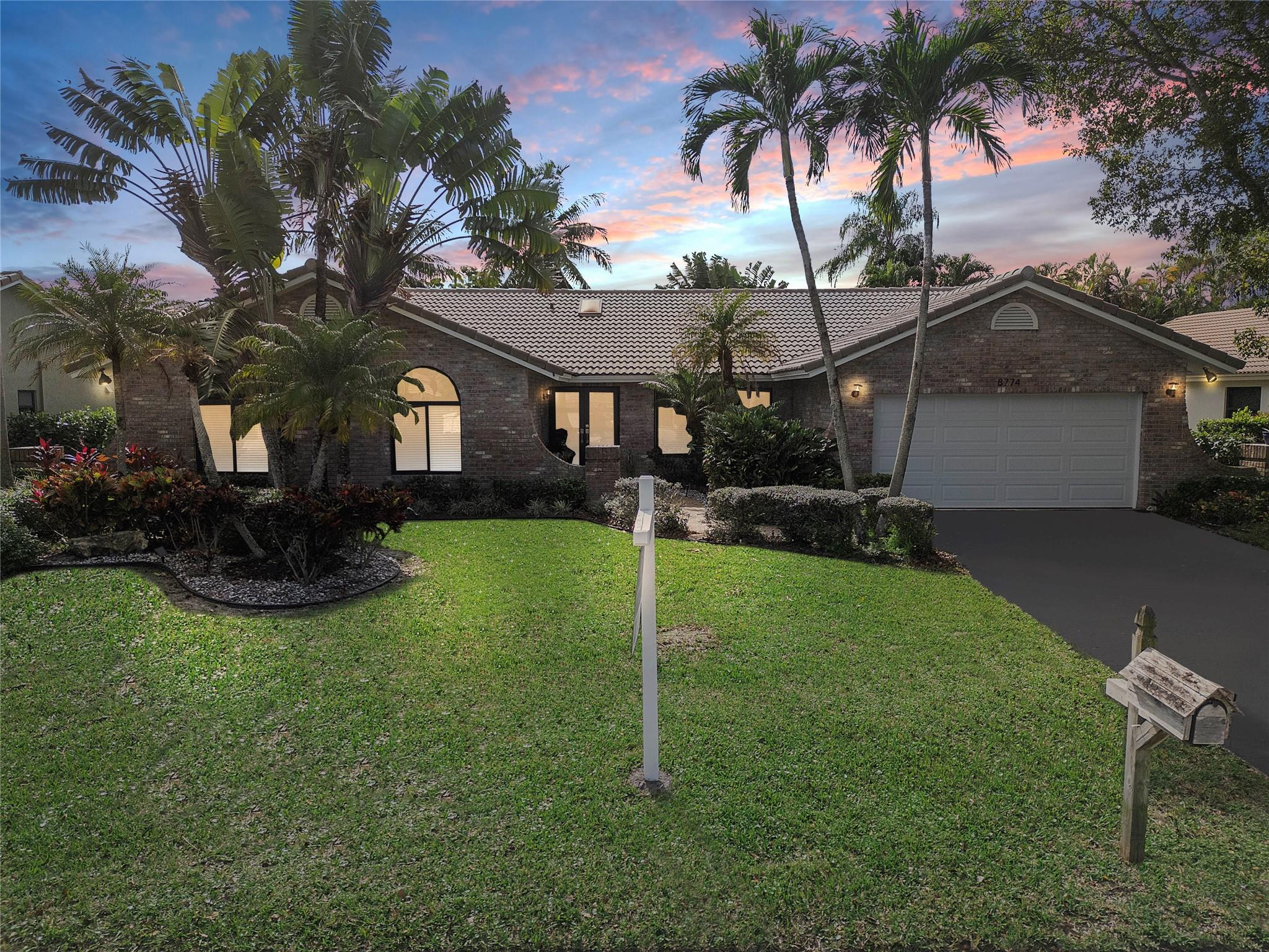 8774 NW 50th Drive
