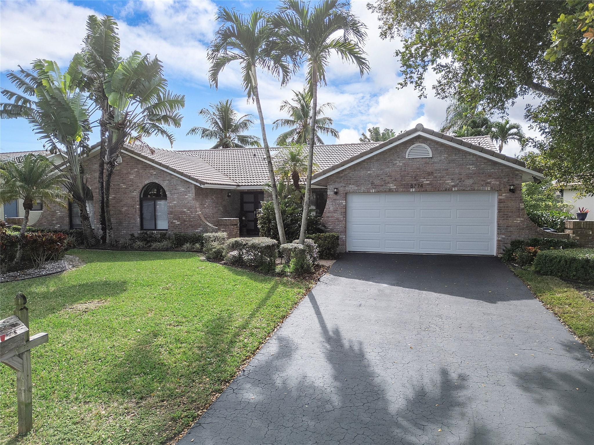 8774 NW 50th Drive