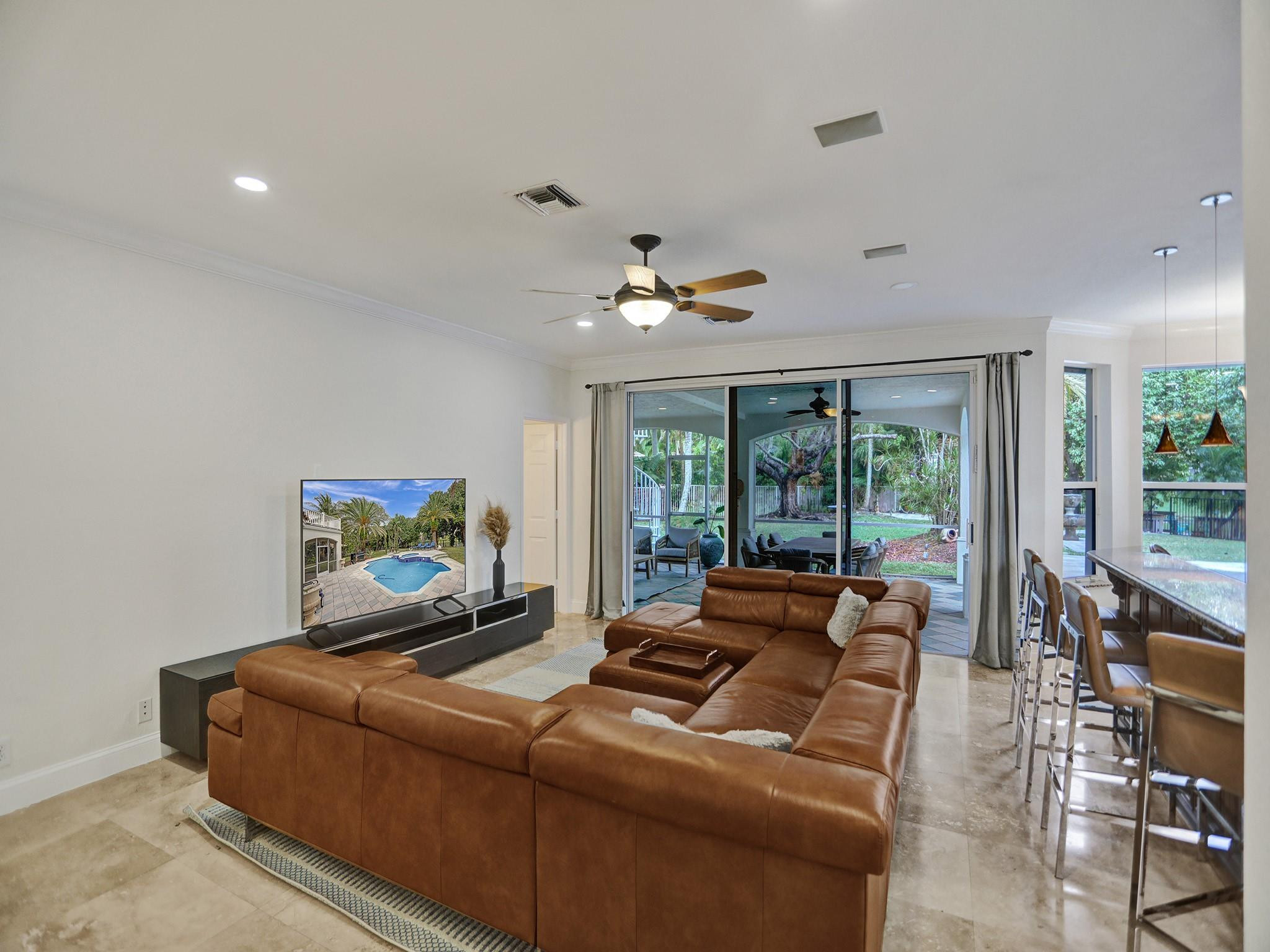 11809 NW 11 Court