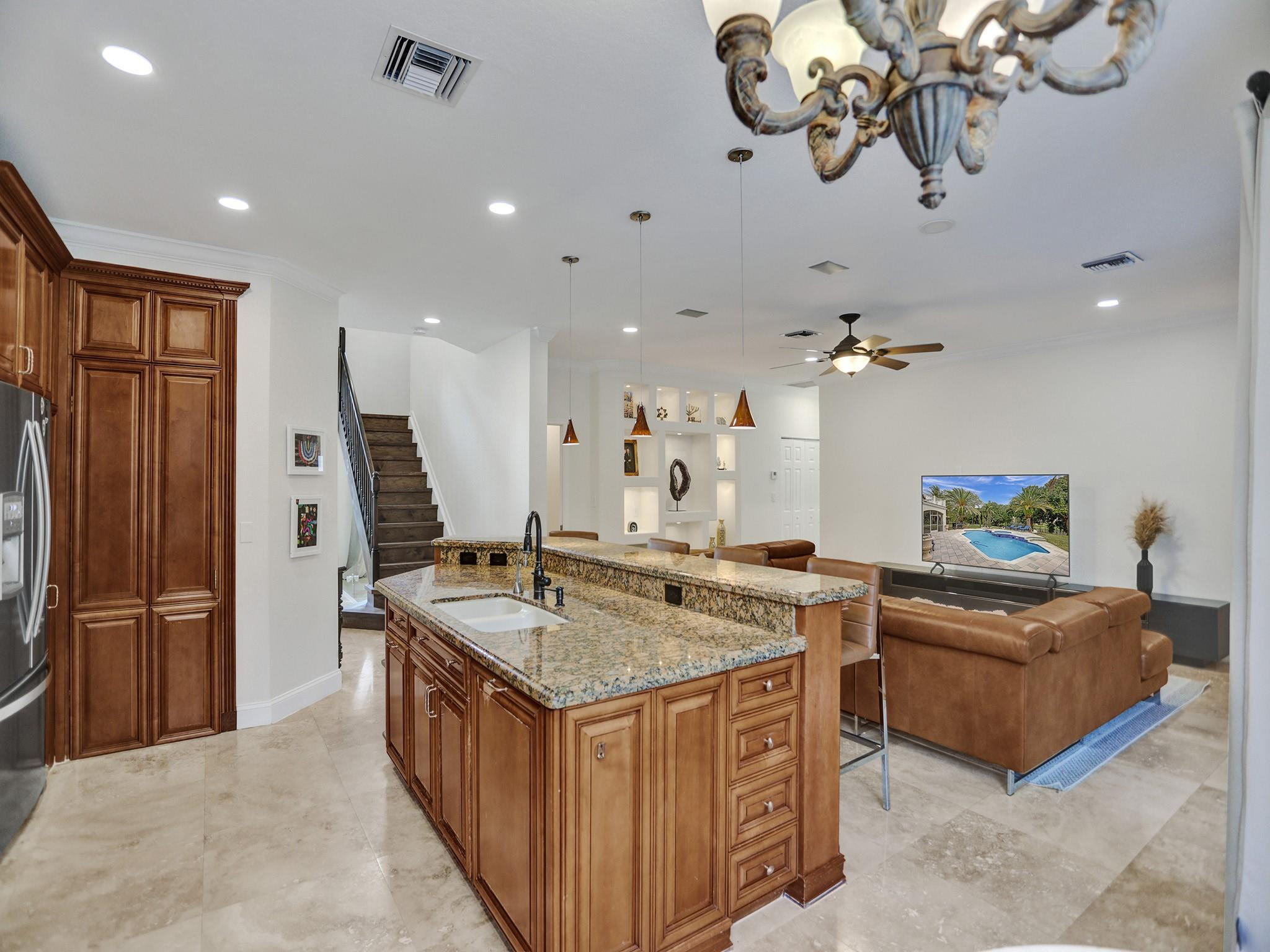 11809 NW 11 Court