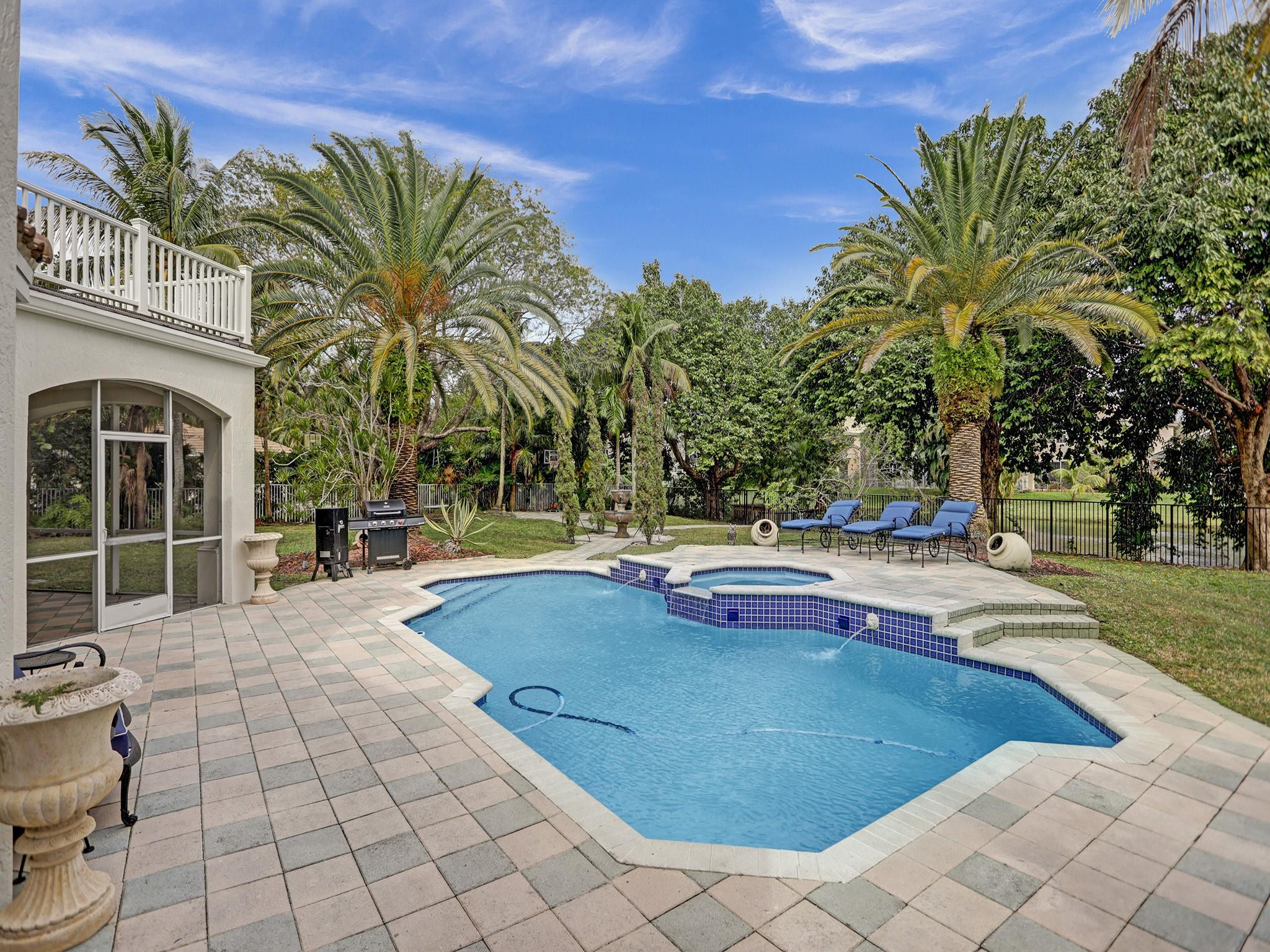 11809 NW 11 Court