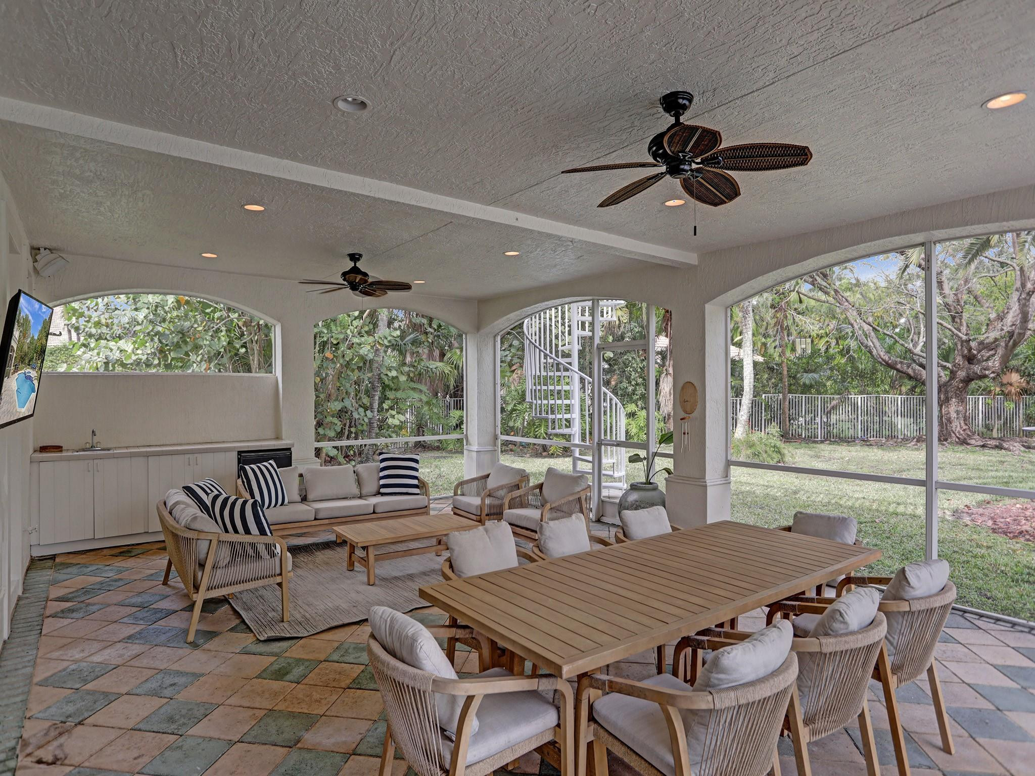 11809 NW 11 Court