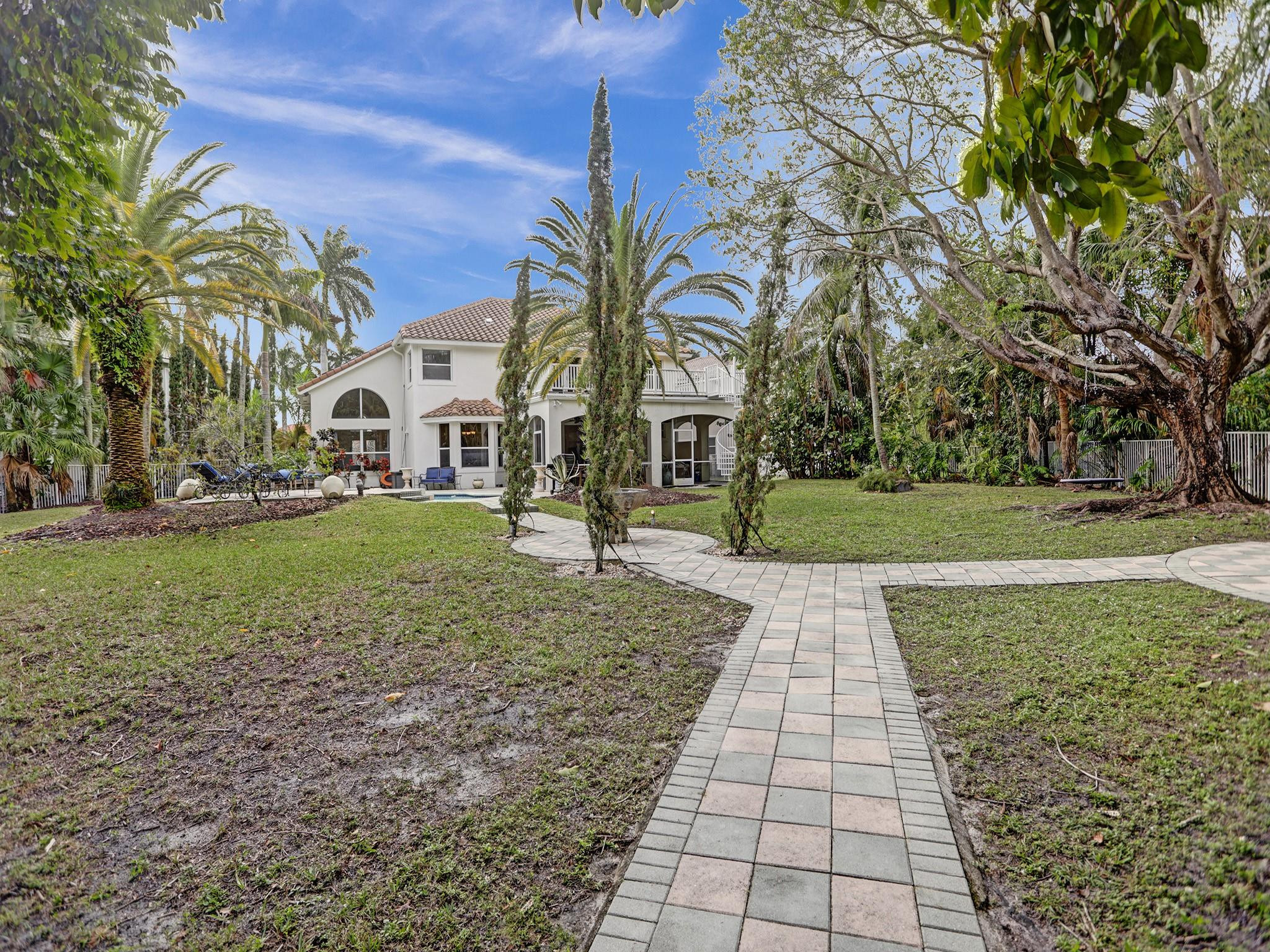 11809 NW 11 Court